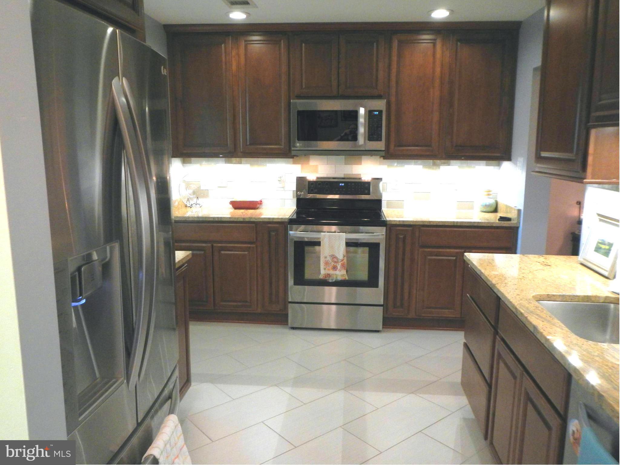 ROCK SPRING - Residential Lease