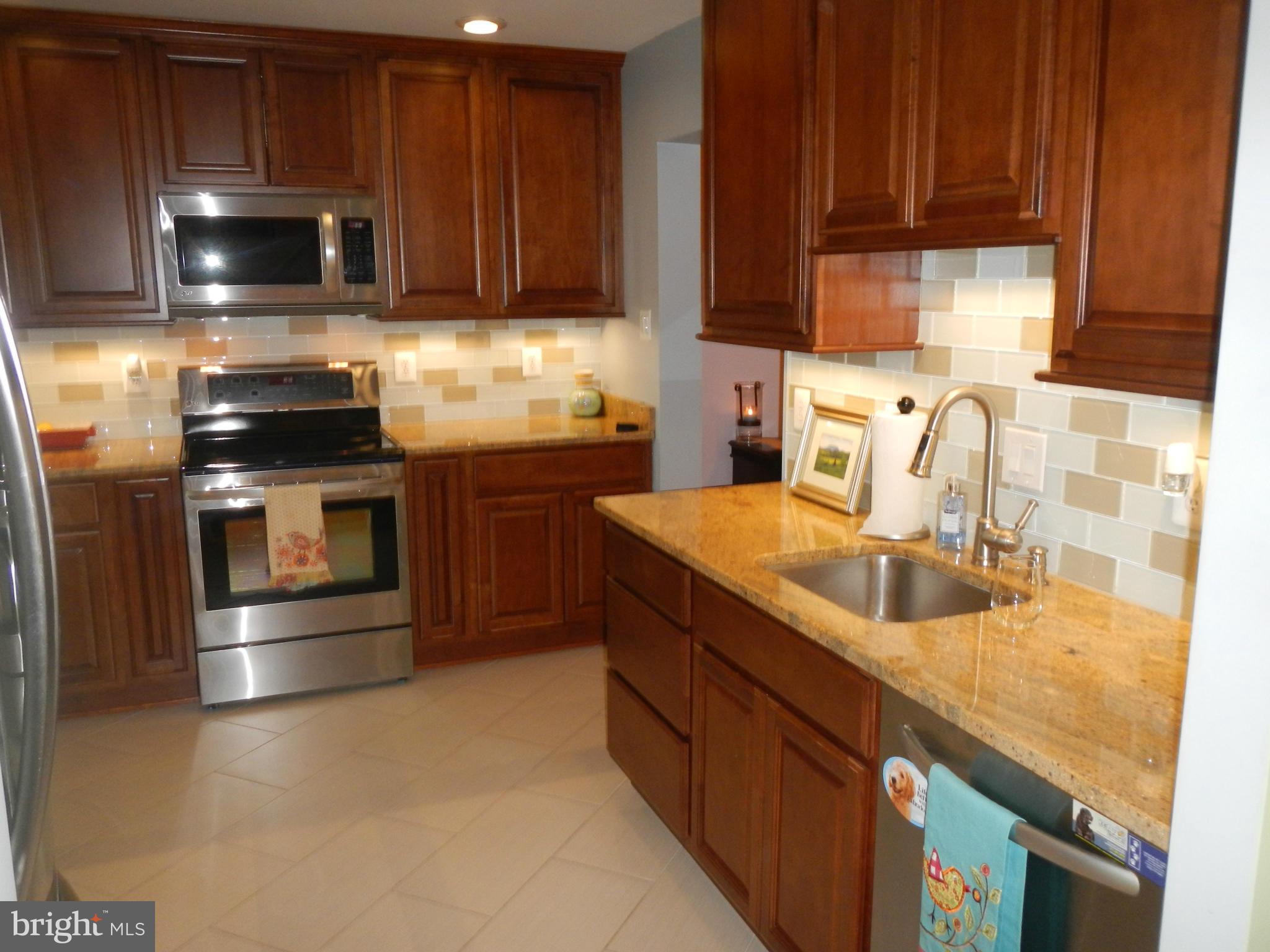 ROCK SPRING - Residential Lease