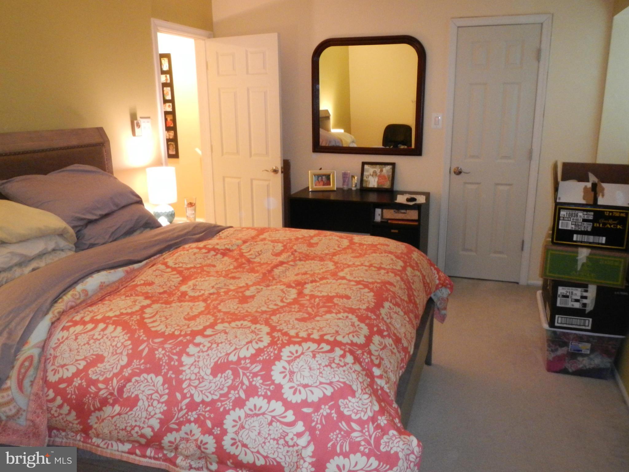 ROCK SPRING - Residential Lease