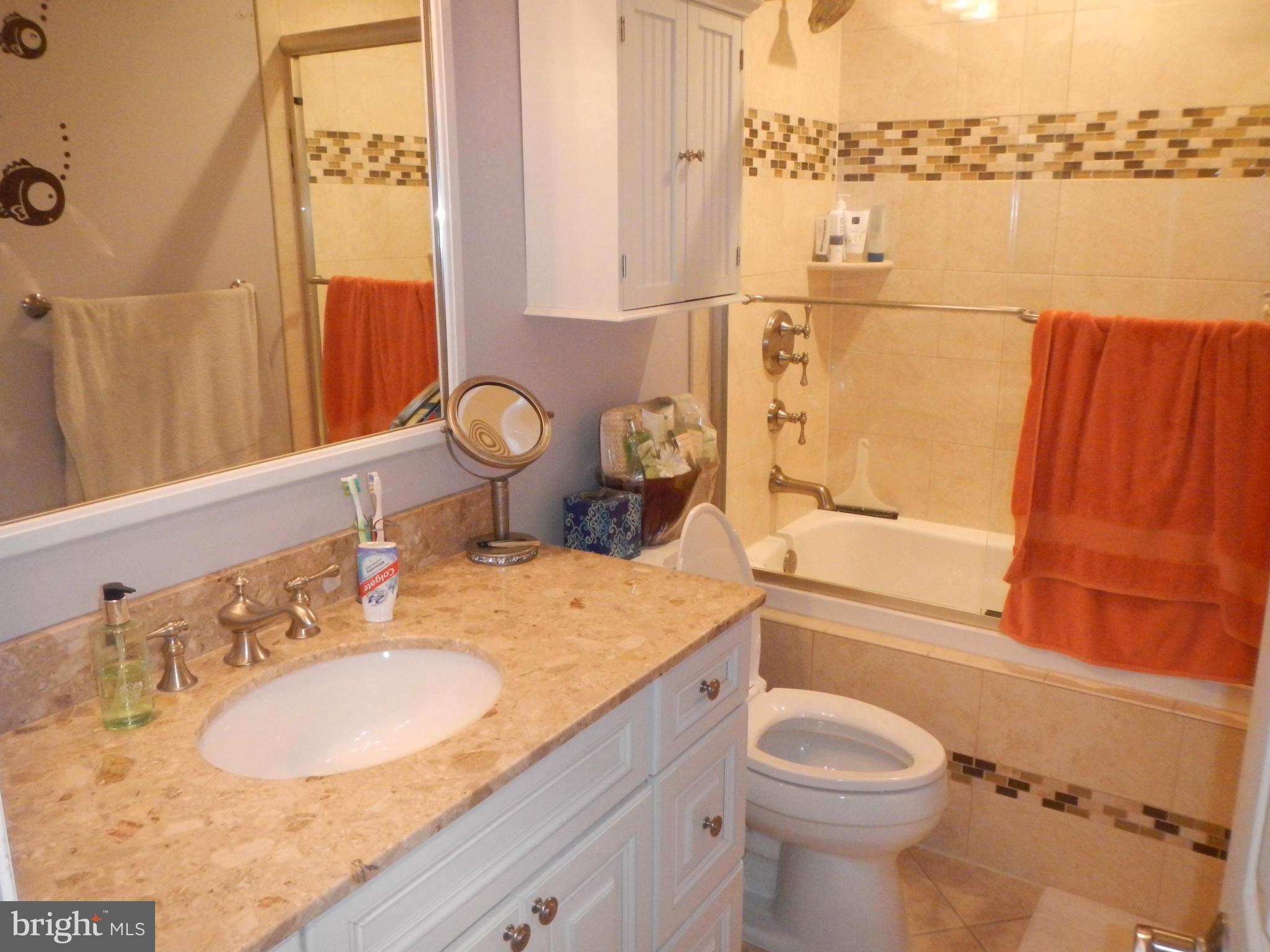 ROCK SPRING - Residential Lease