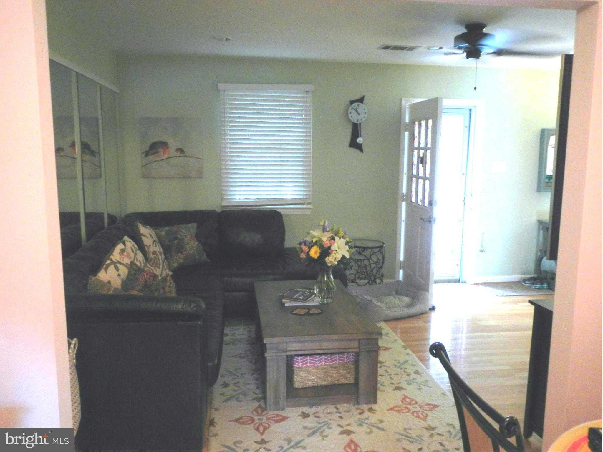 ROCK SPRING - Residential Lease