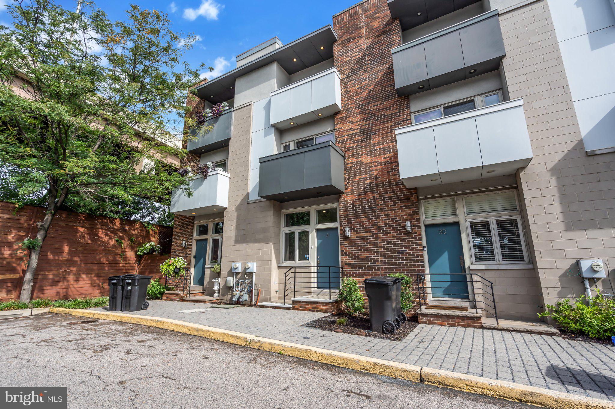 412 N FRONT STREET 31
