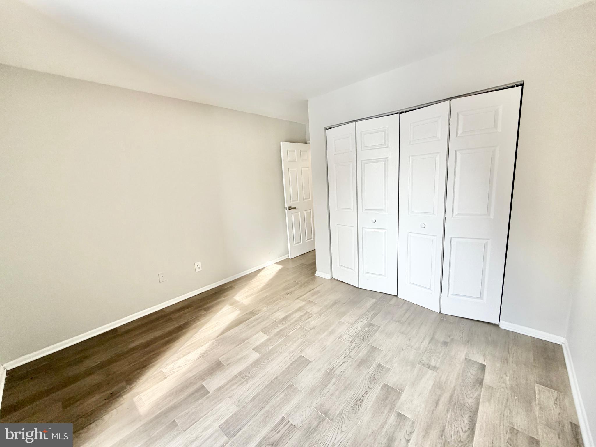 WOODBURN VILLAGE - Residential