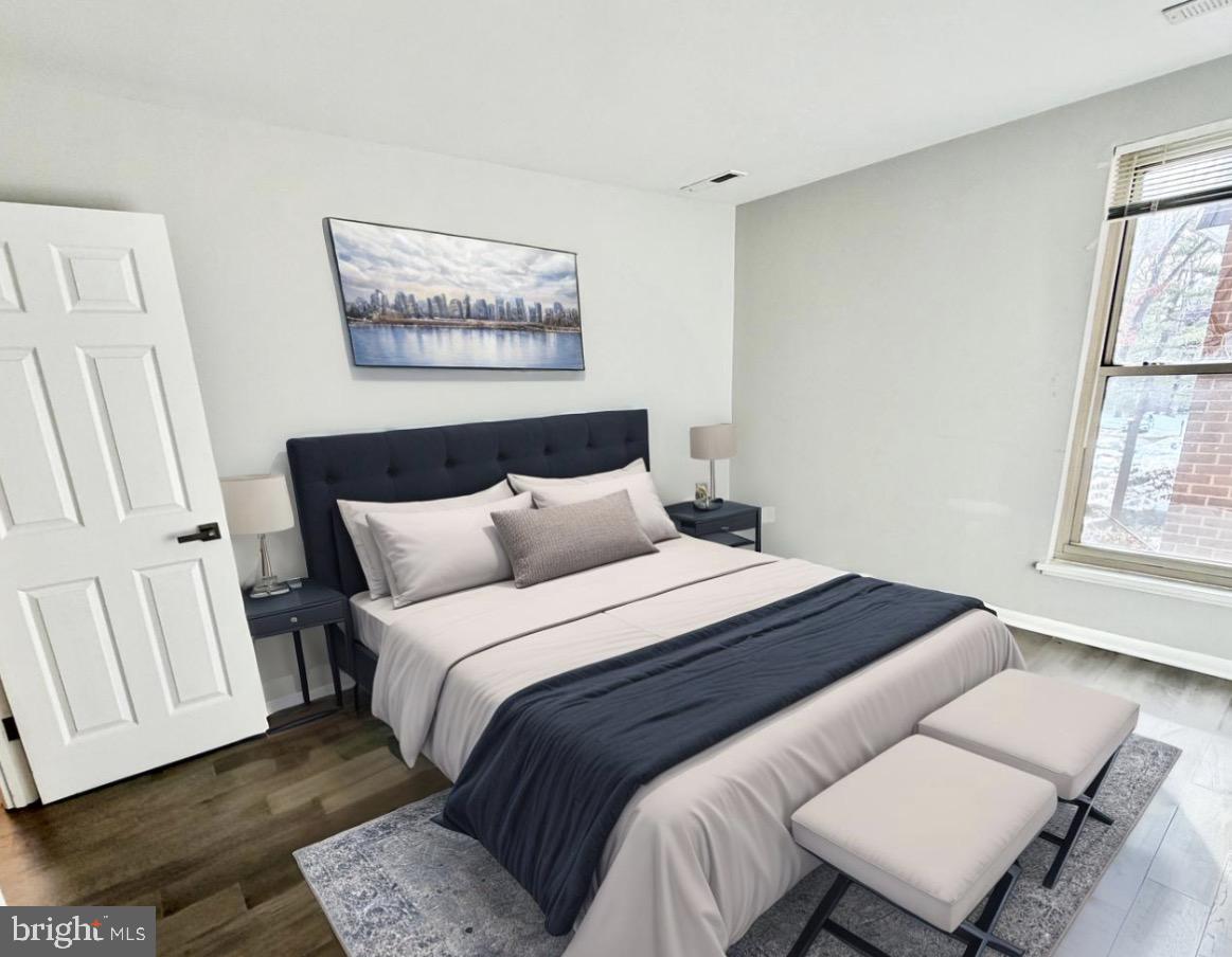 WOODBURN VILLAGE - Residential