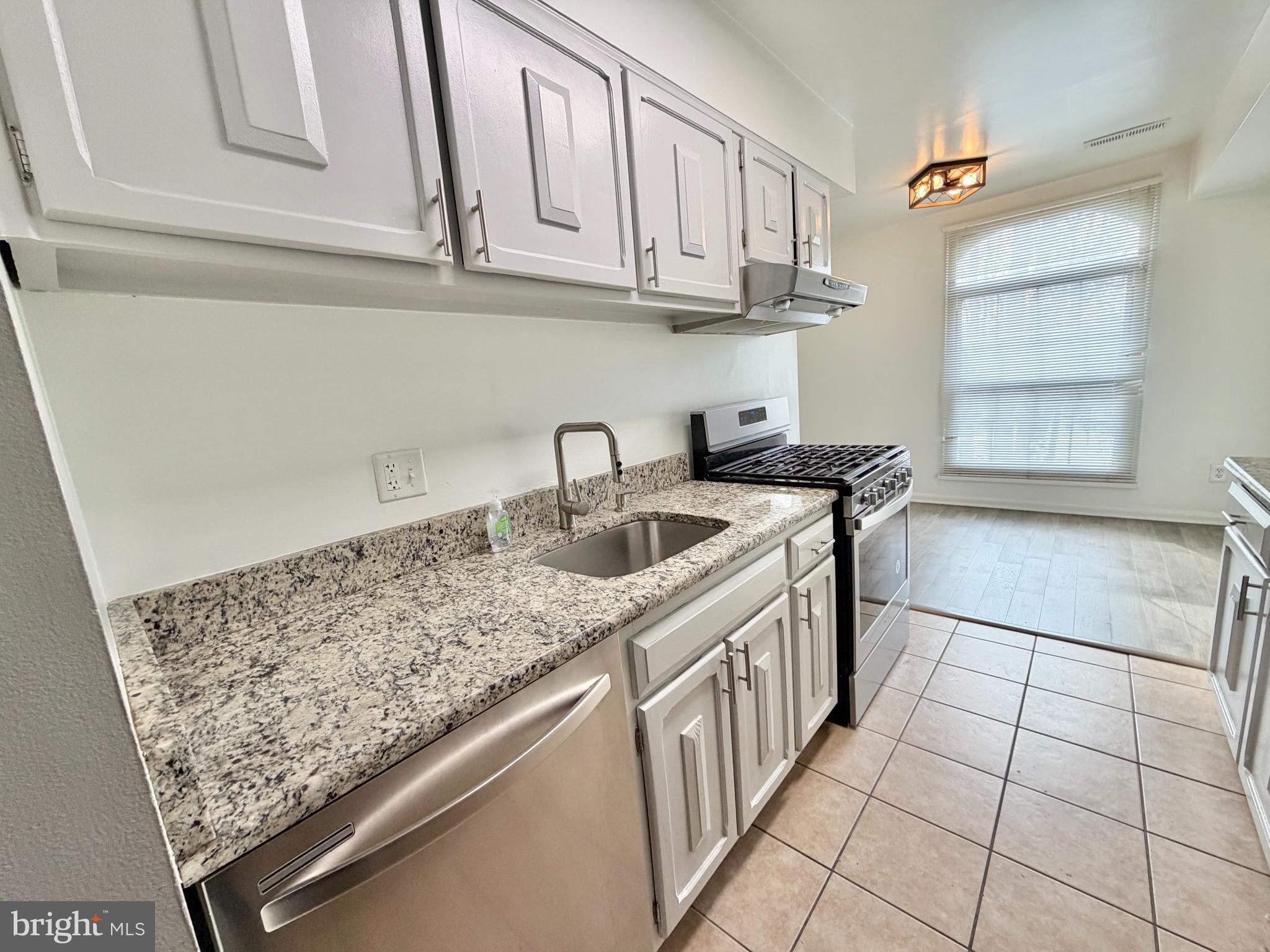 WOODBURN VILLAGE - Residential