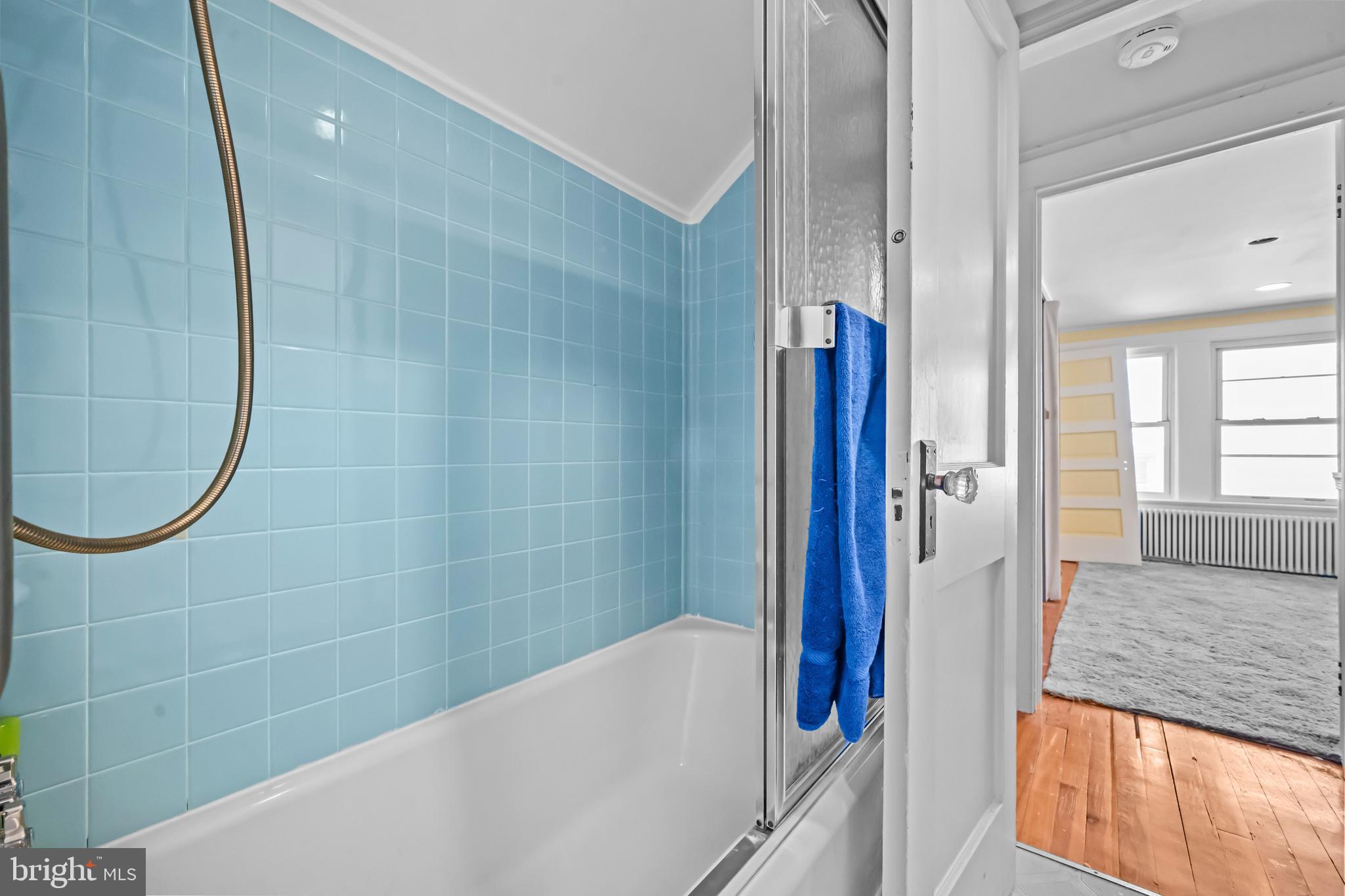 CLARENDON - Residential