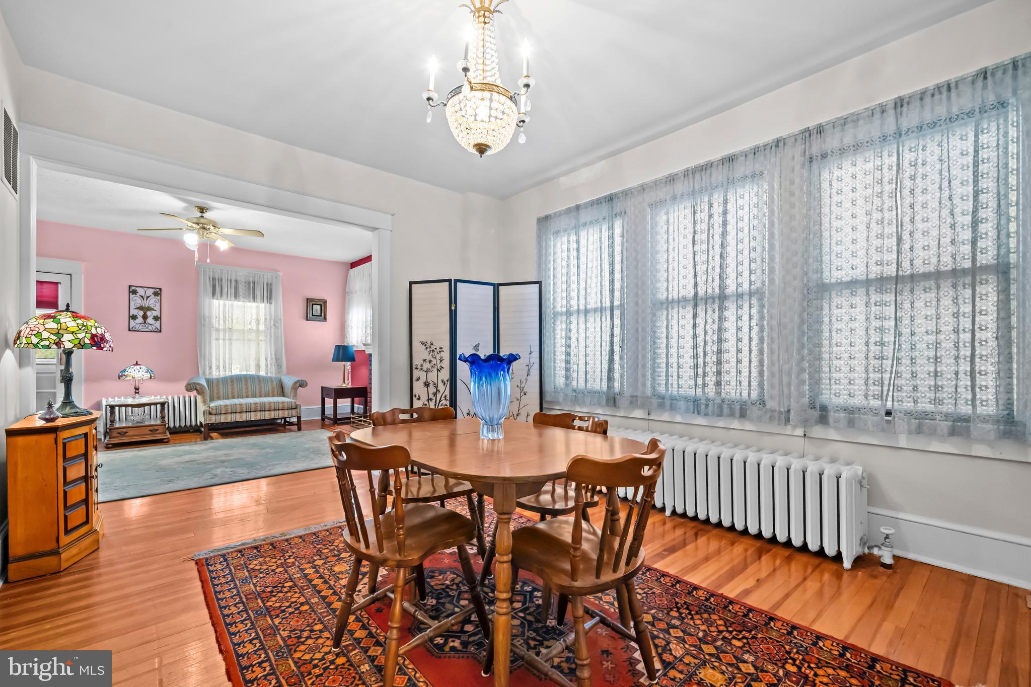 CLARENDON - Residential