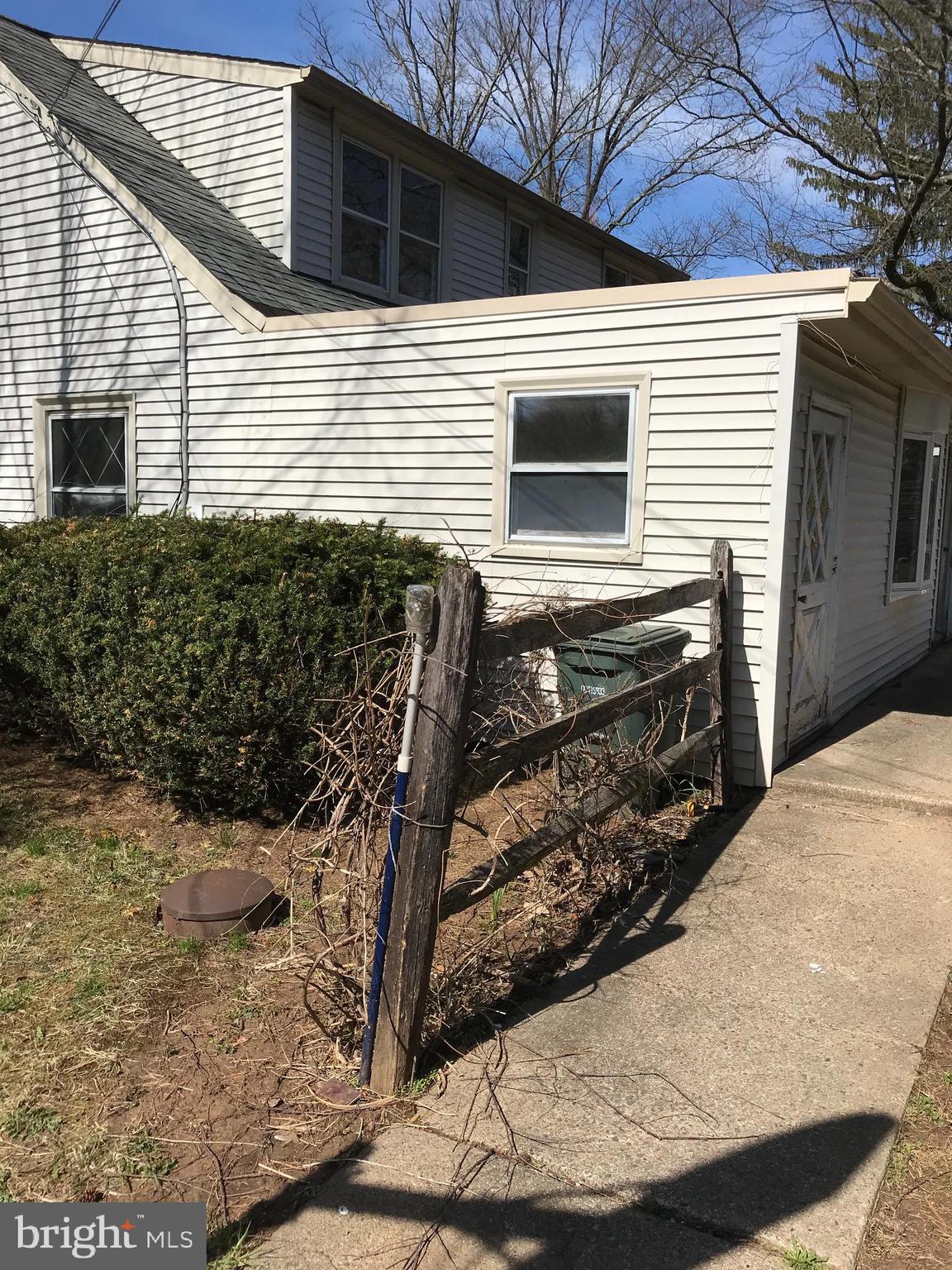 HUNTINGDON WOODS - Residential