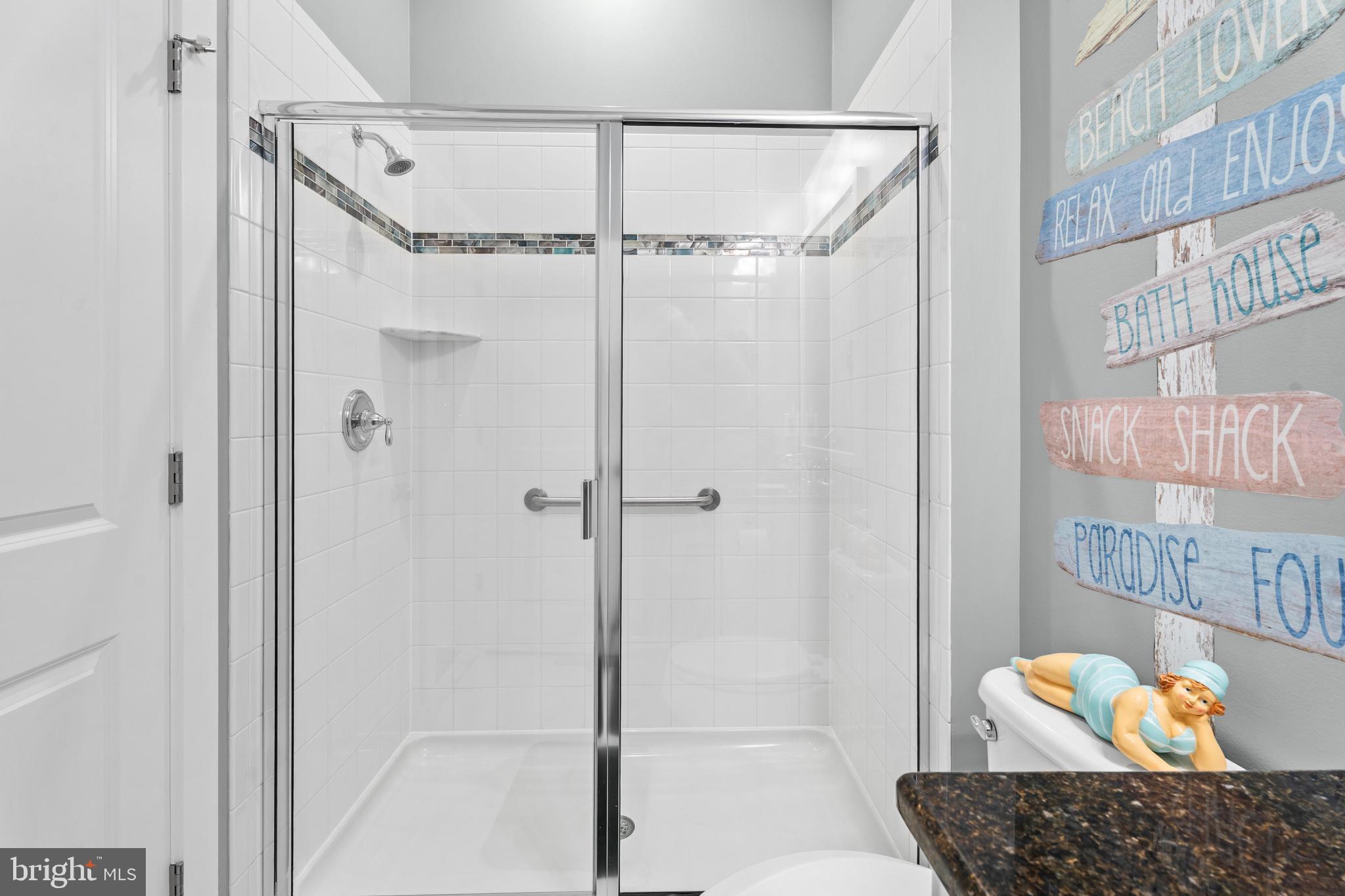 JOHNSONS GLADE - Residential