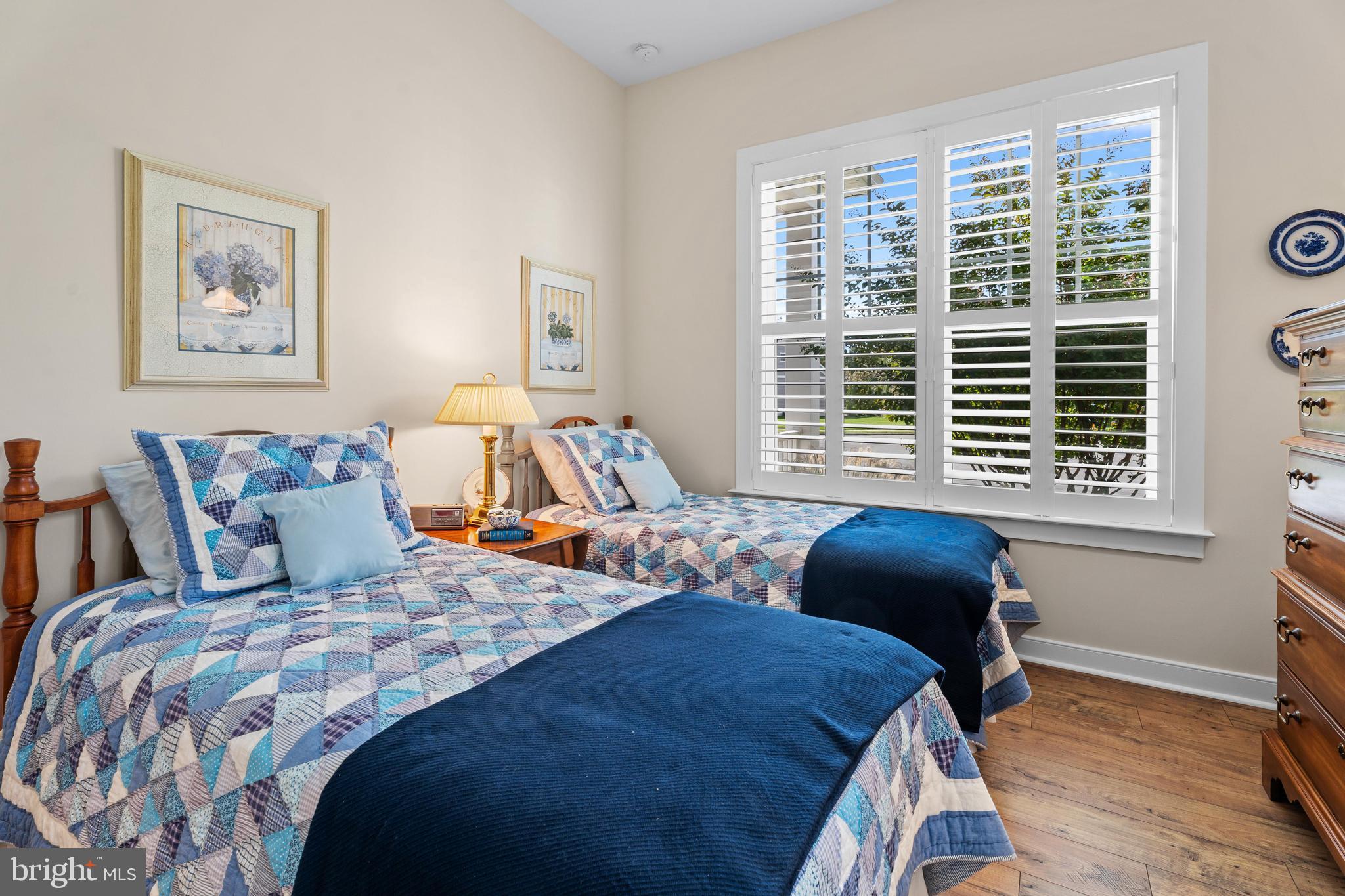 JOHNSONS GLADE - Residential