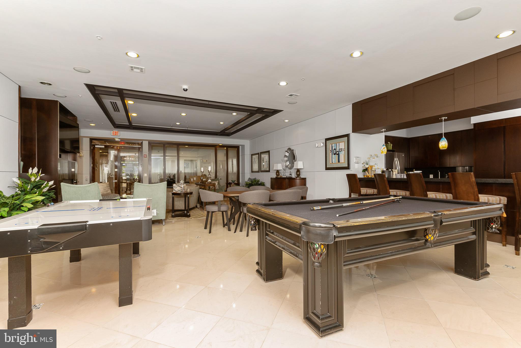 MARKET STREET AT TOWN CENTER - Residential