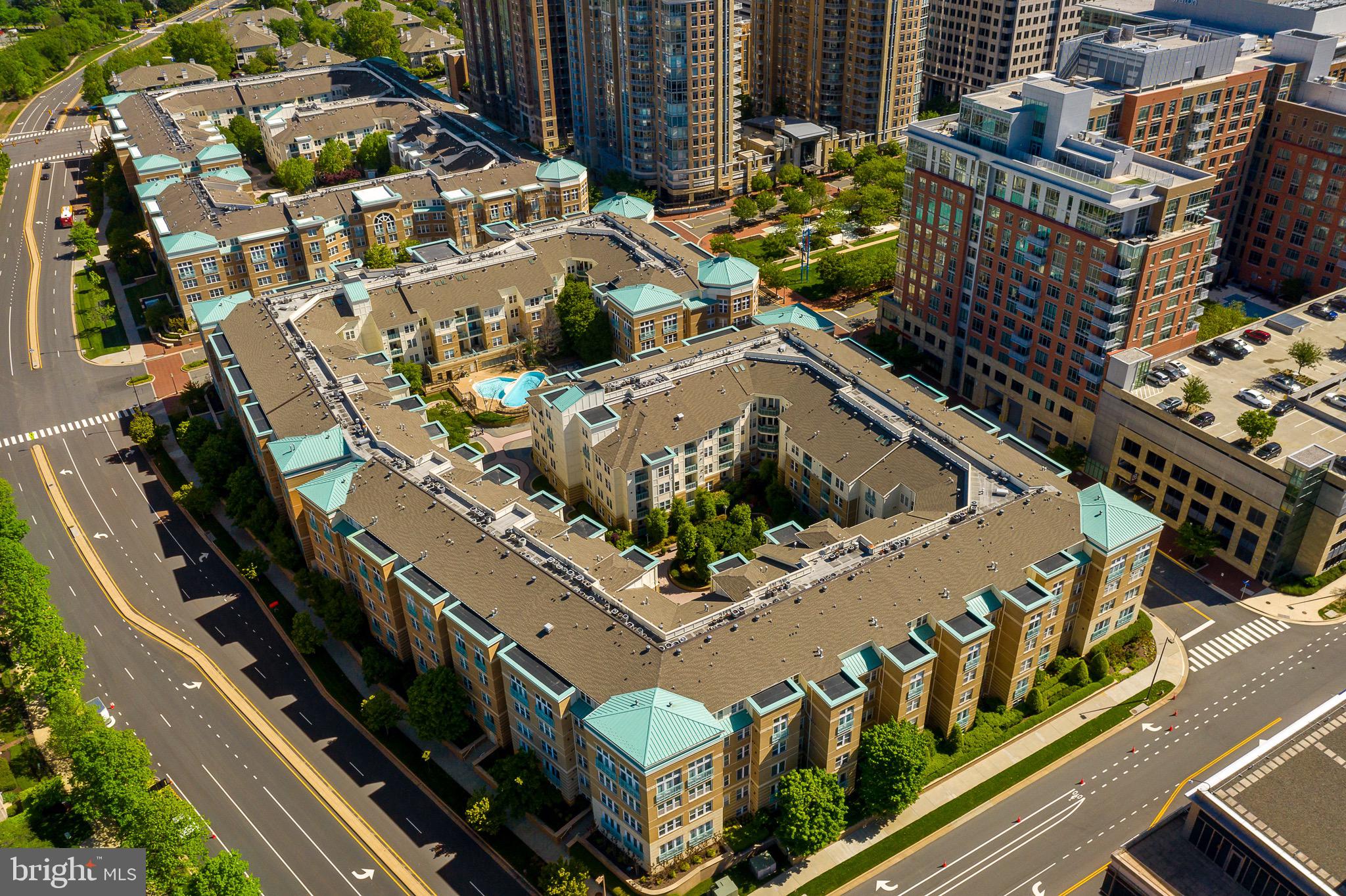 MARKET STREET AT TOWN CENTER - Residential