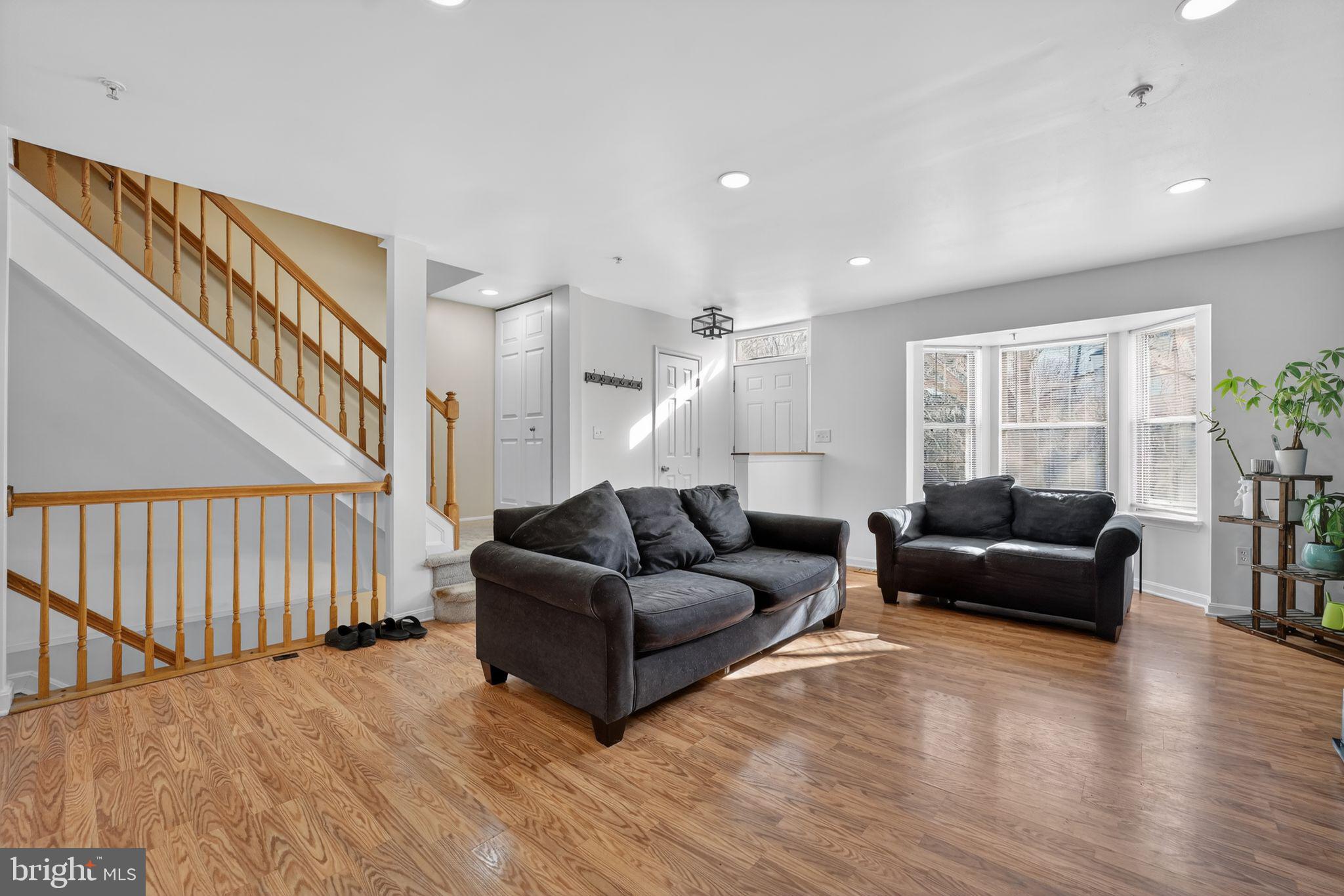 NEW TOWN - Residential