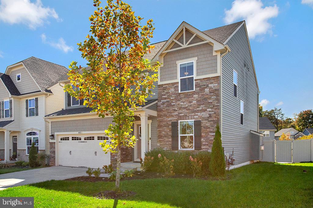 CREEKSIDE VILLAGE - Residential