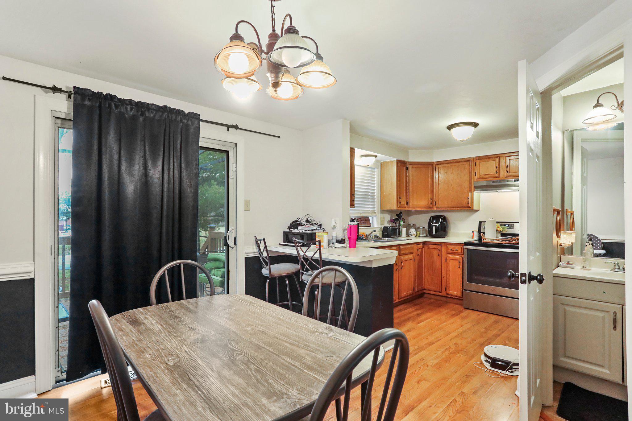 LANGLEY EAST - Residential