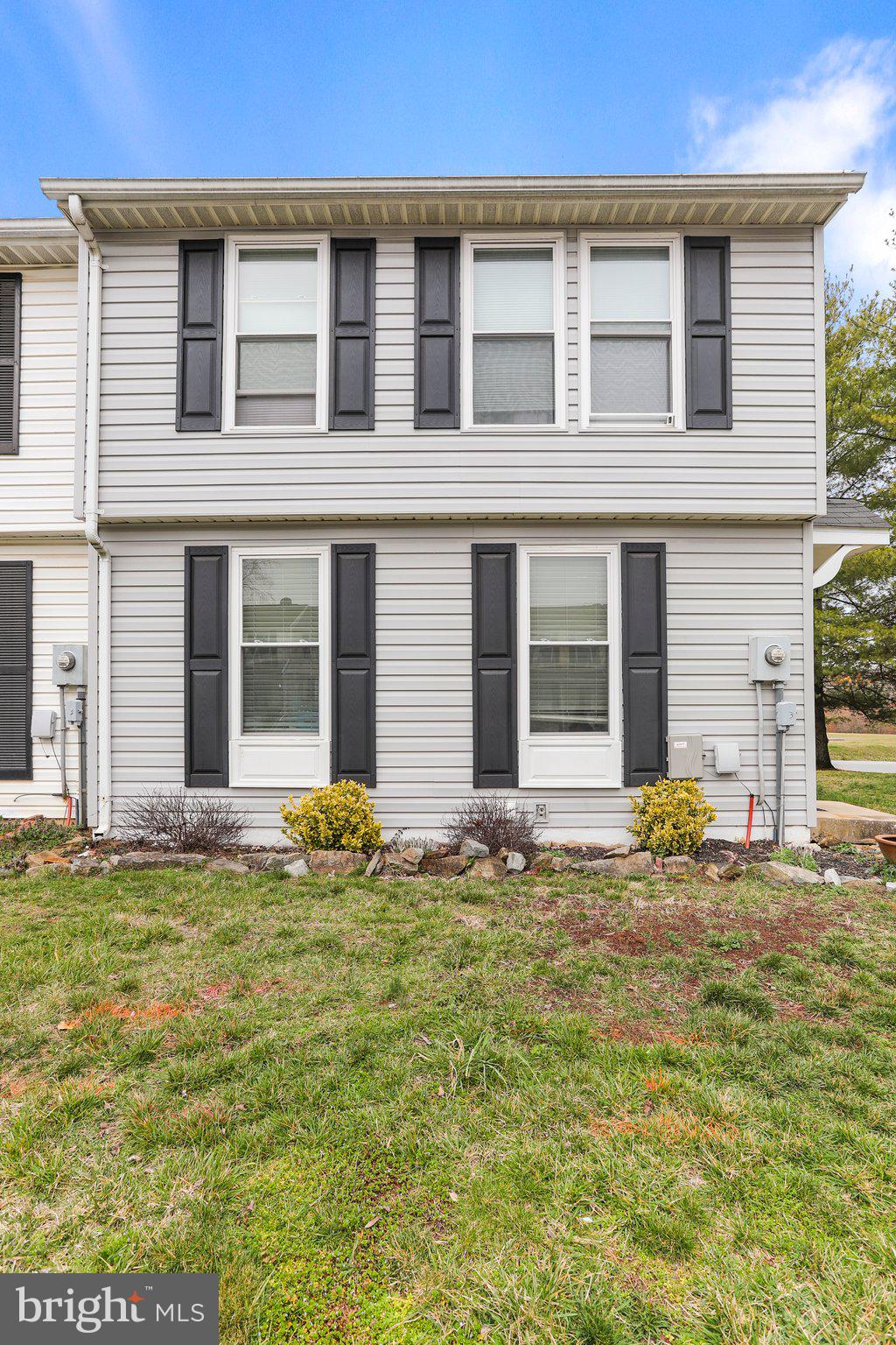 LANGLEY EAST - Residential