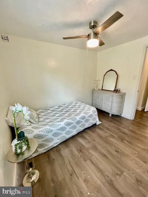 RAMBLING HILLS - Residential