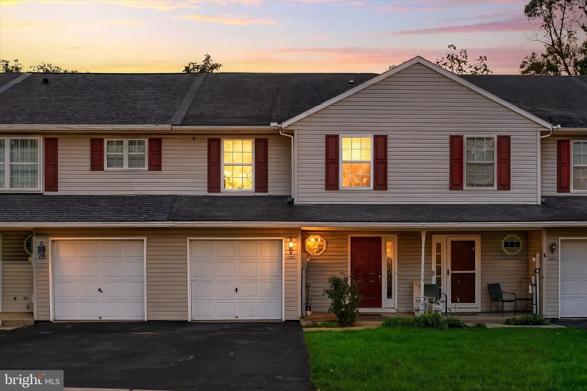 WOODED POND - Residential