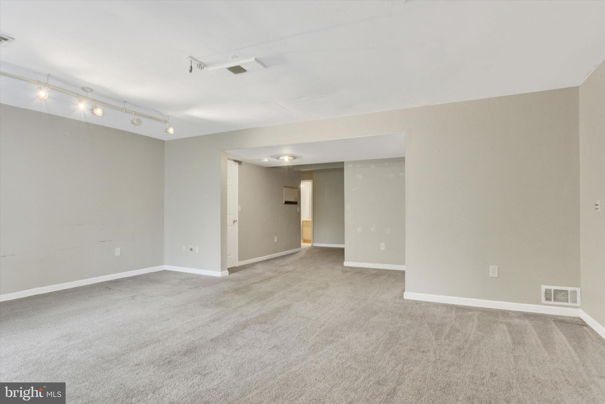 WOODED POND - Residential