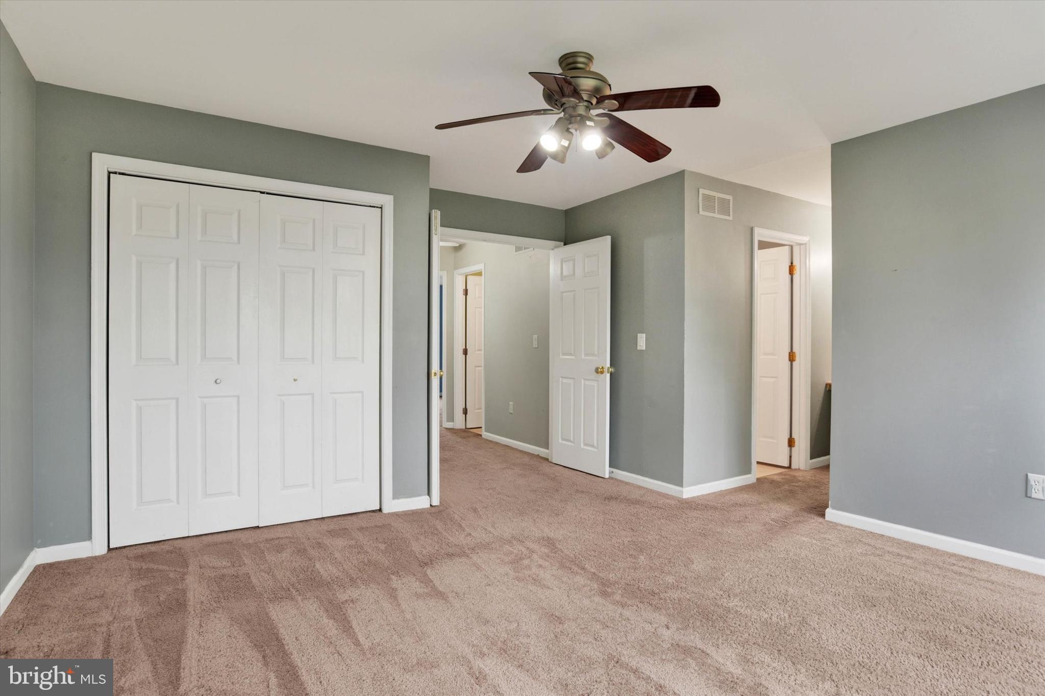 WOODED POND - Residential