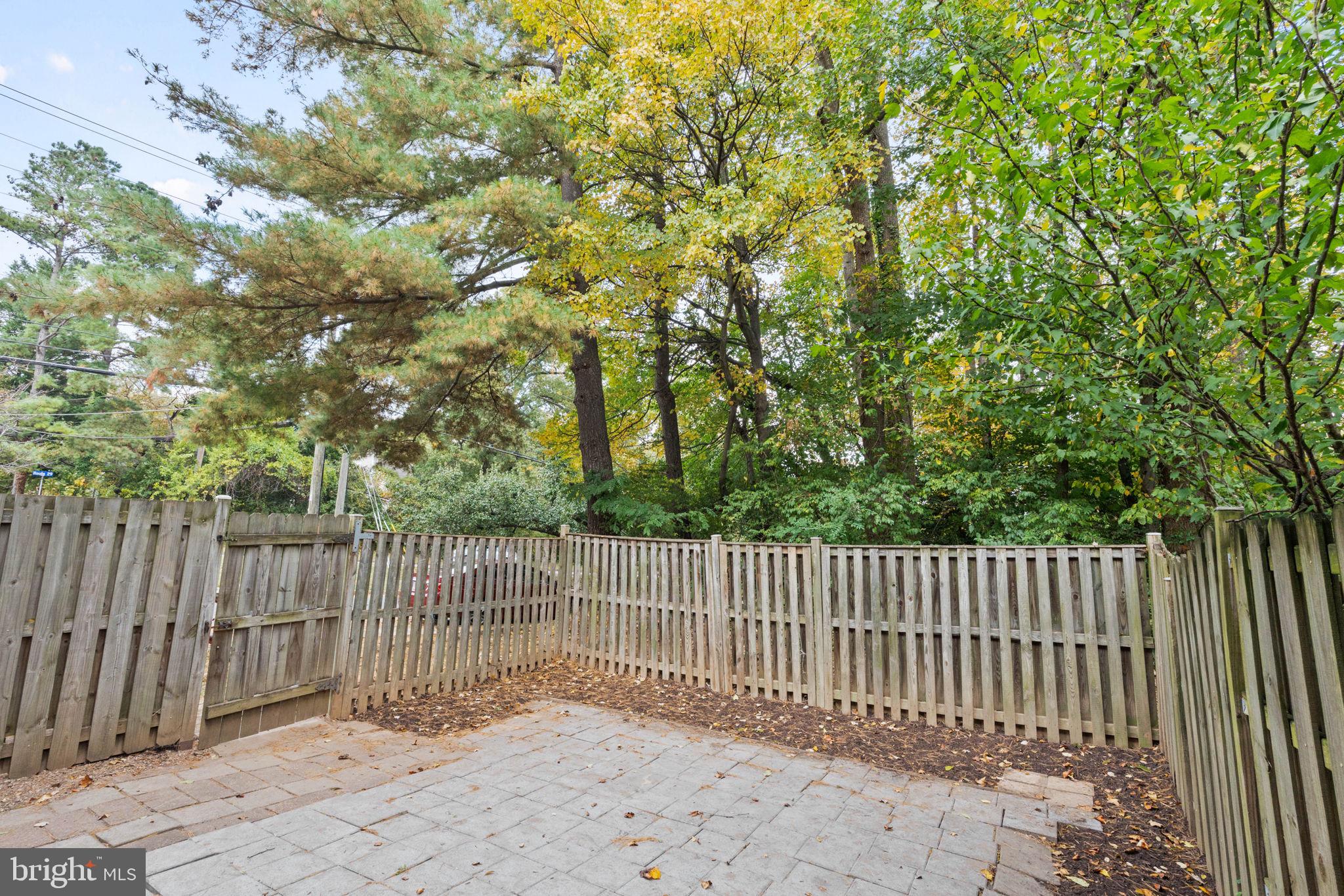 COVINGTON - Residential