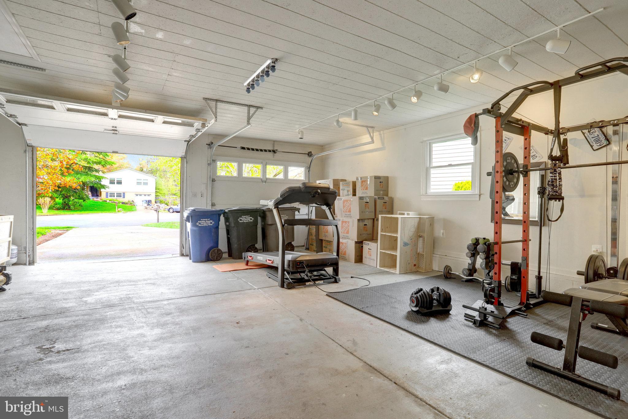 PLANTATION ESTATES - Residential