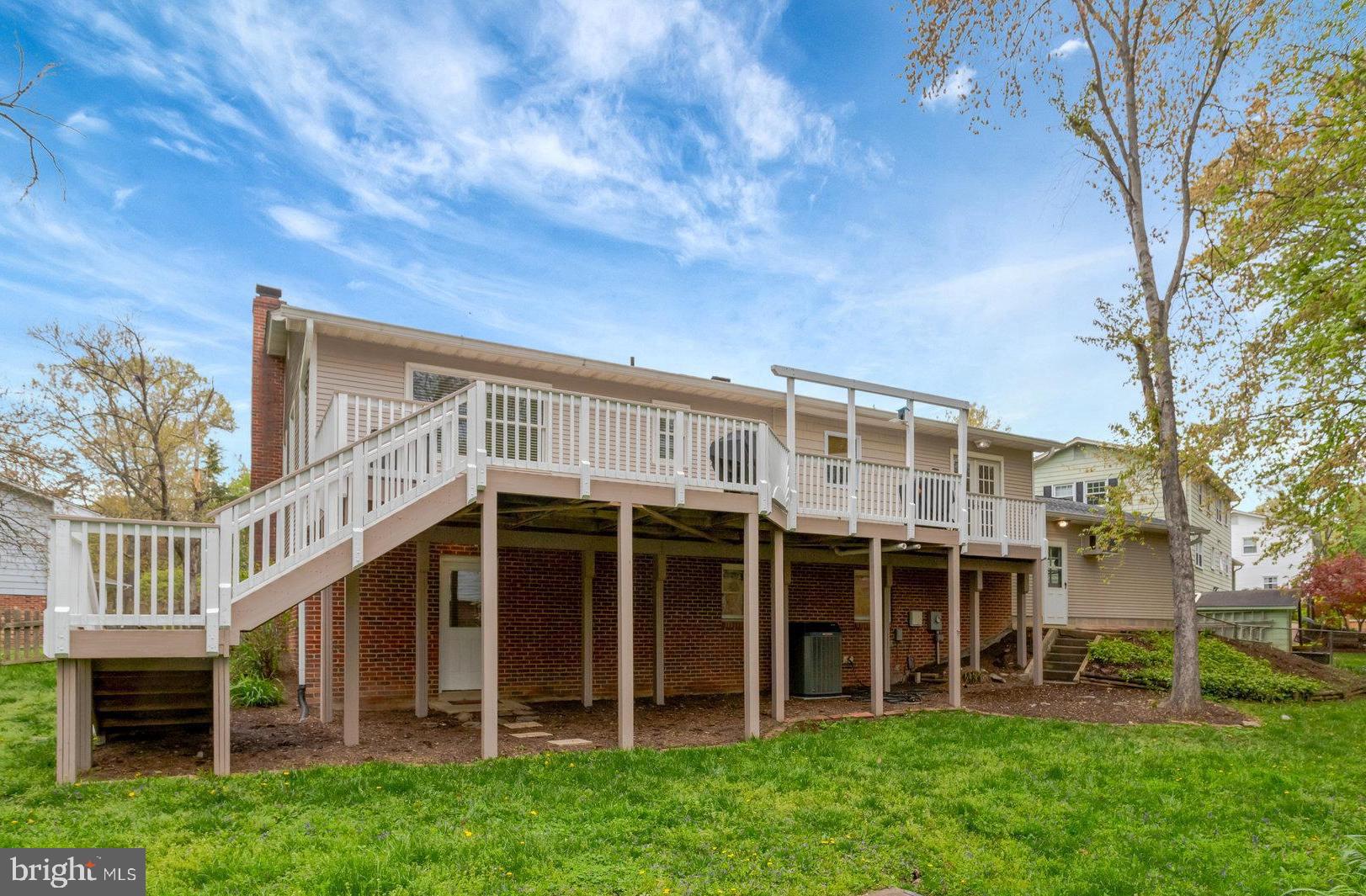 PLANTATION ESTATES - Residential