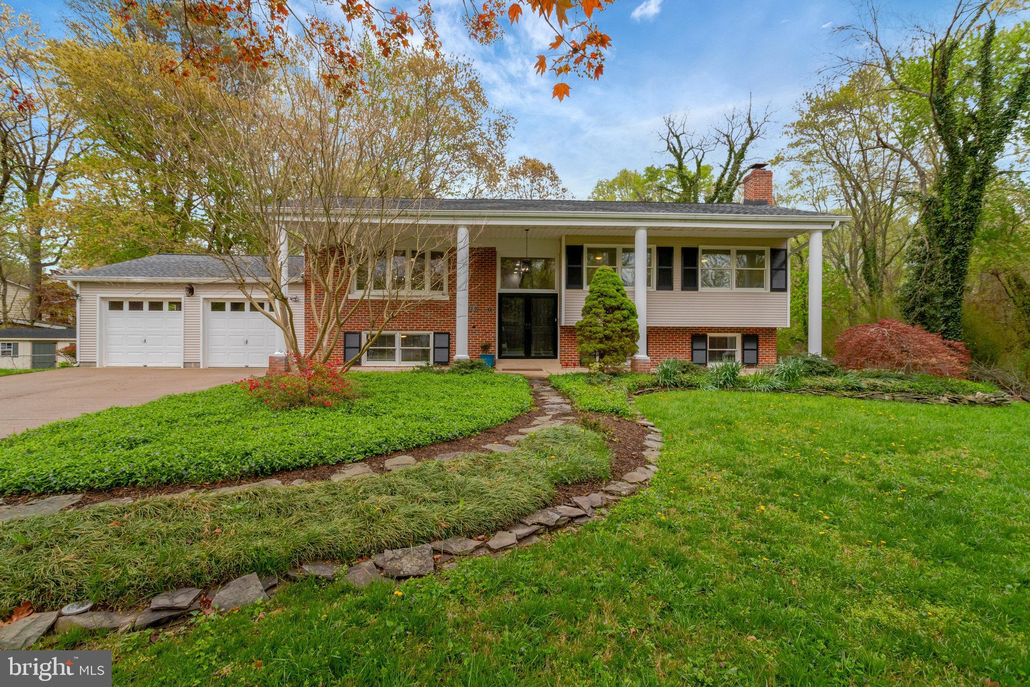 PLANTATION ESTATES - Residential