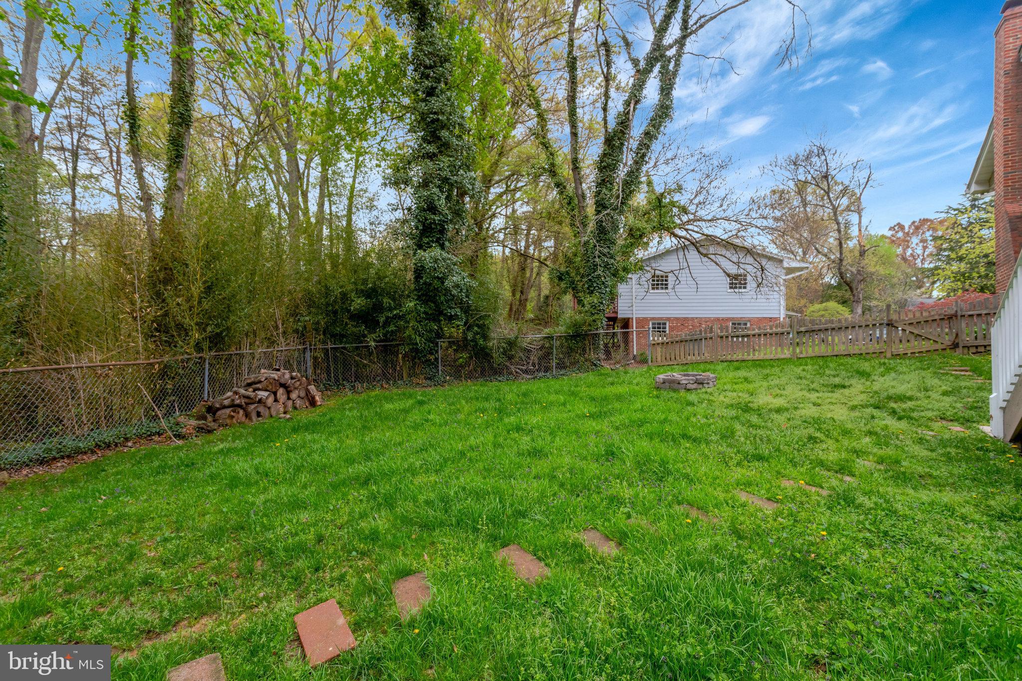 PLANTATION ESTATES - Residential