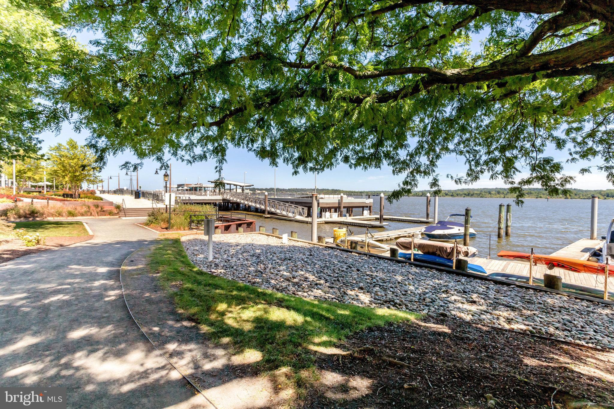 PLANTATION ESTATES - Residential