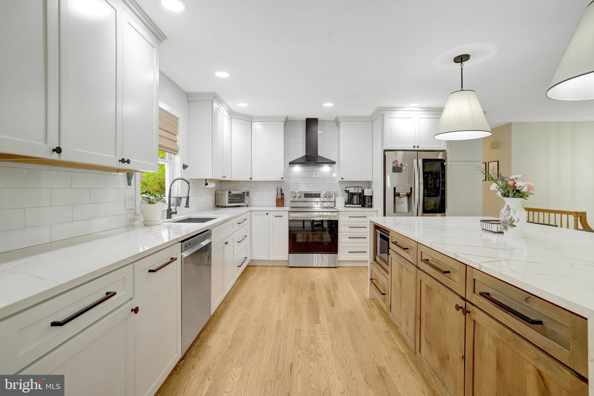 PLANTATION ESTATES - Residential