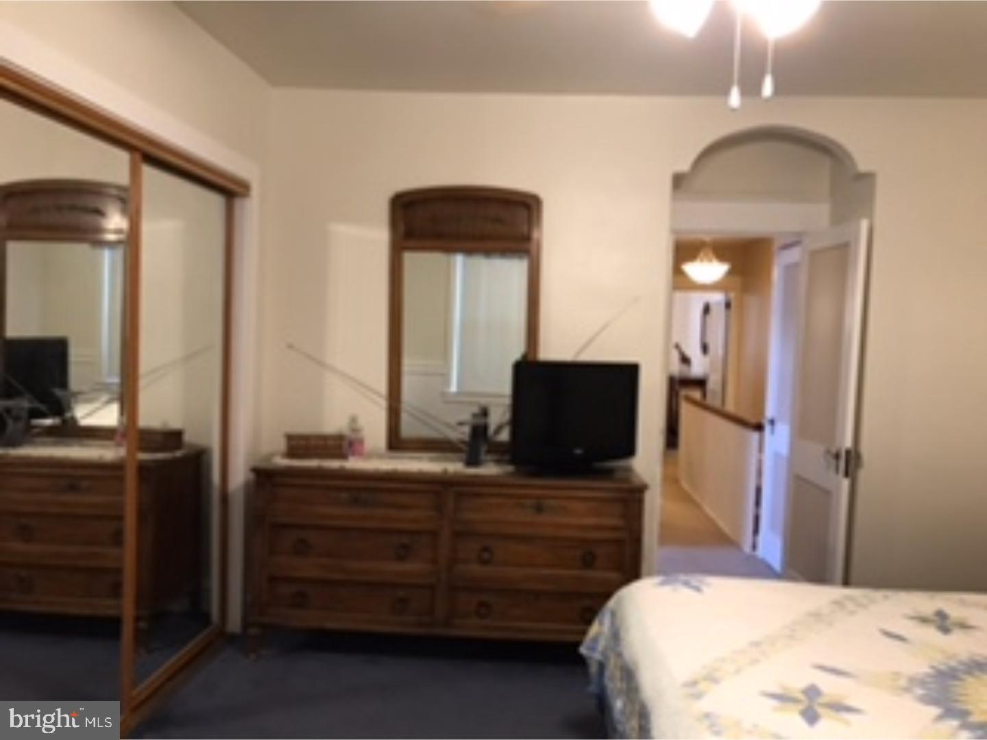 RHAWNHURST - Residential