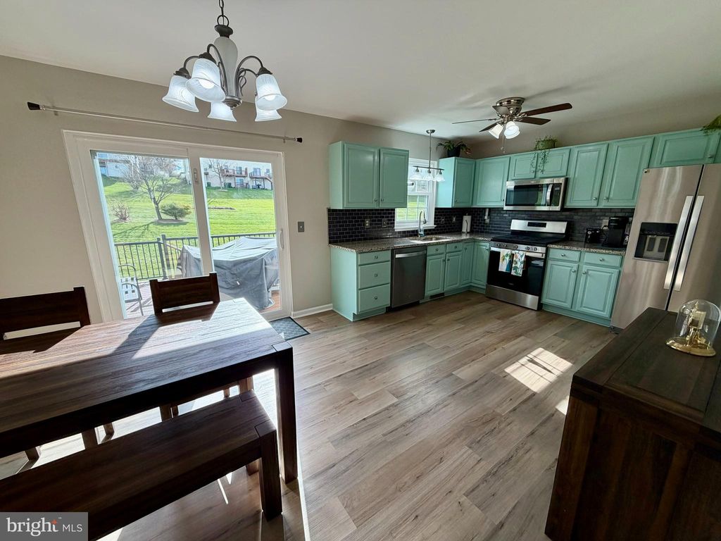 Photo of 2730 Woodmont Drive, YORK, PA 17404 (MLS # PAYK2093866)