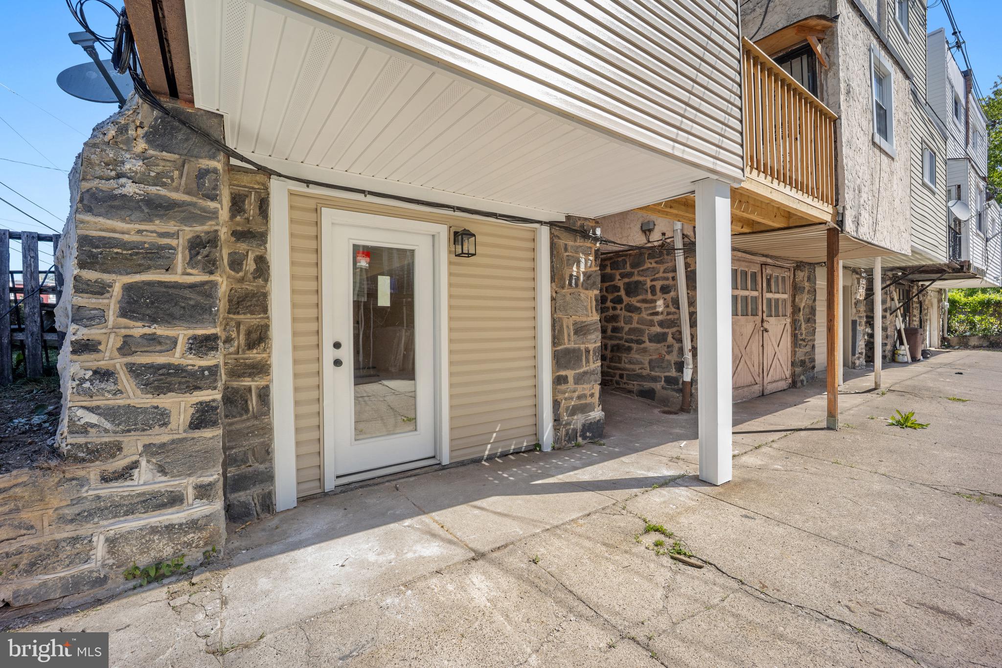 WEST PHILADELPHIA - Residential