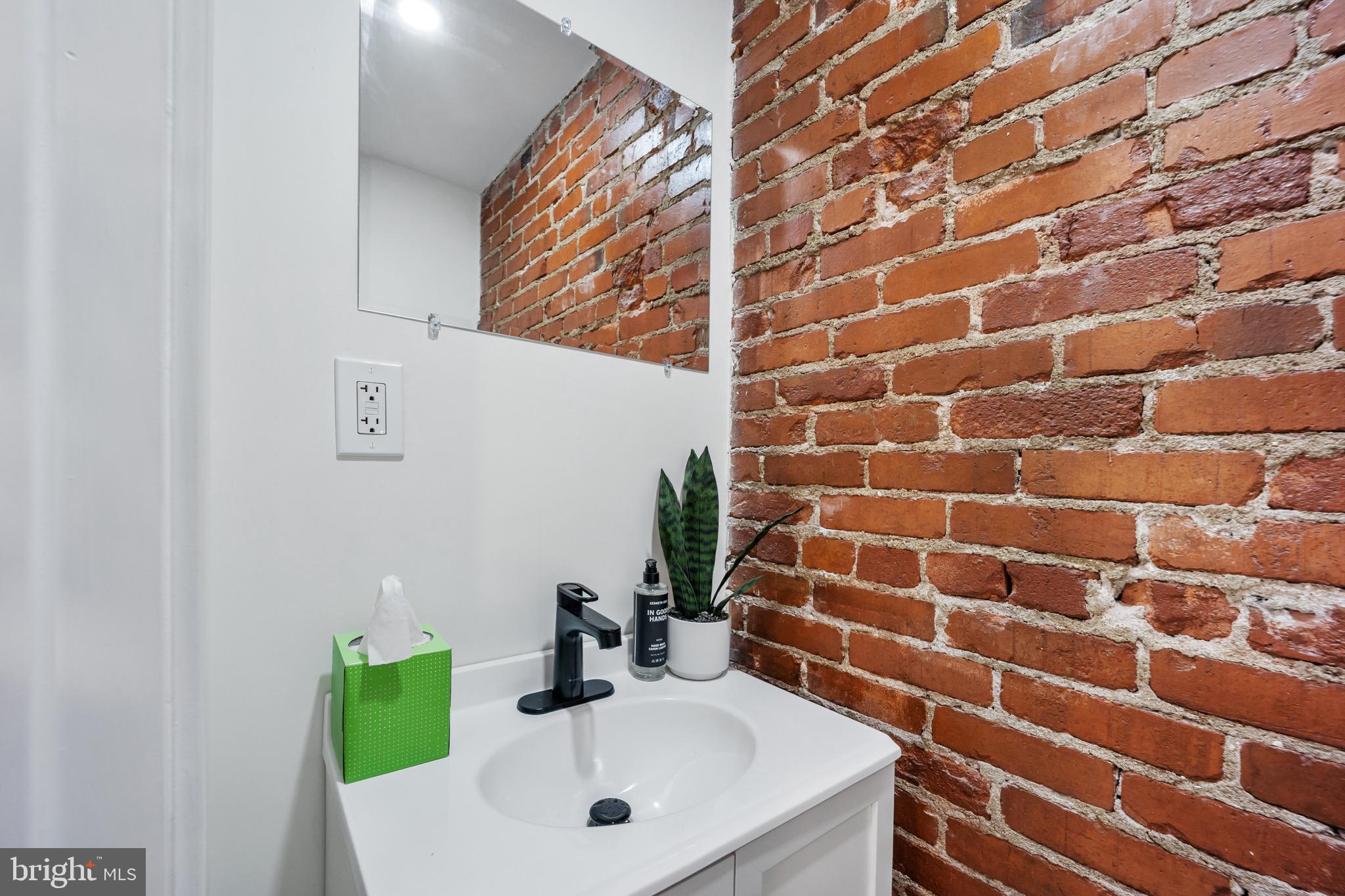 WEST PHILADELPHIA - Residential