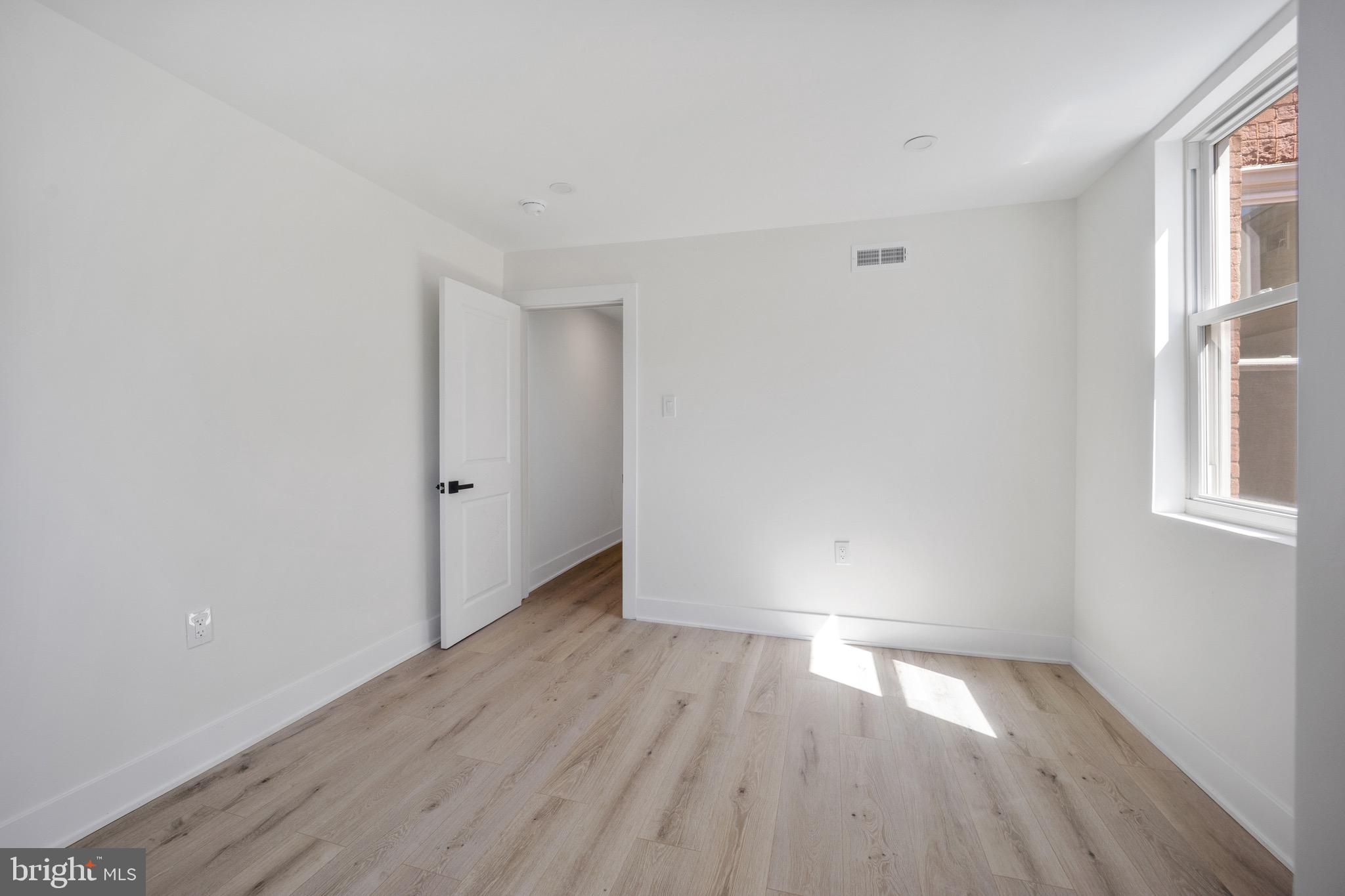 WEST PHILADELPHIA - Residential