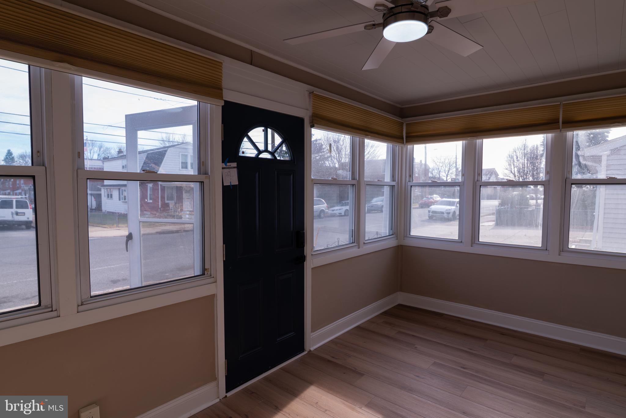 FOX CHASE - Residential