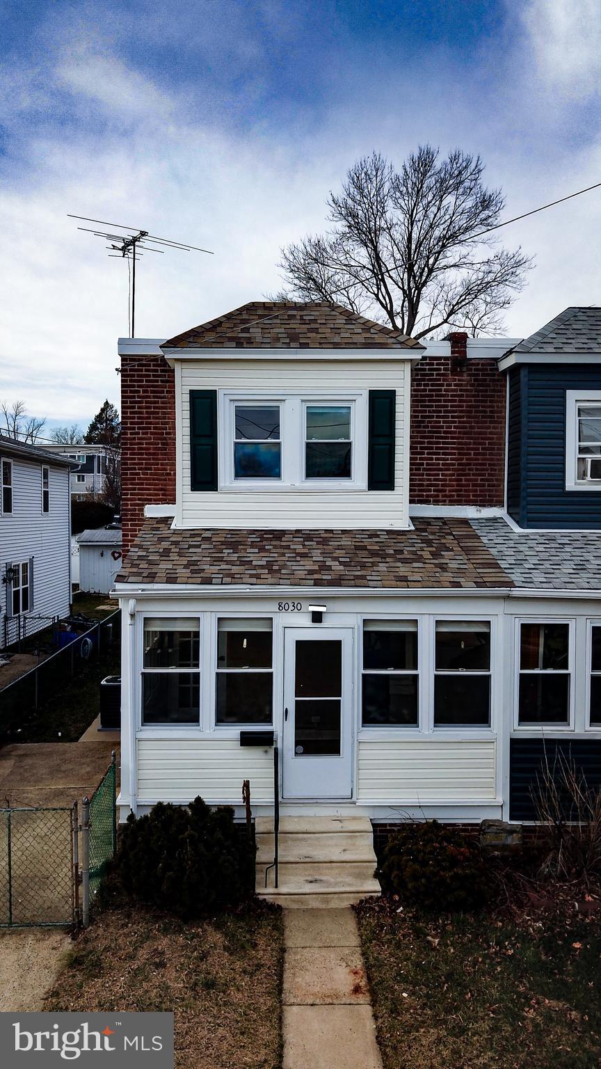 FOX CHASE - Residential