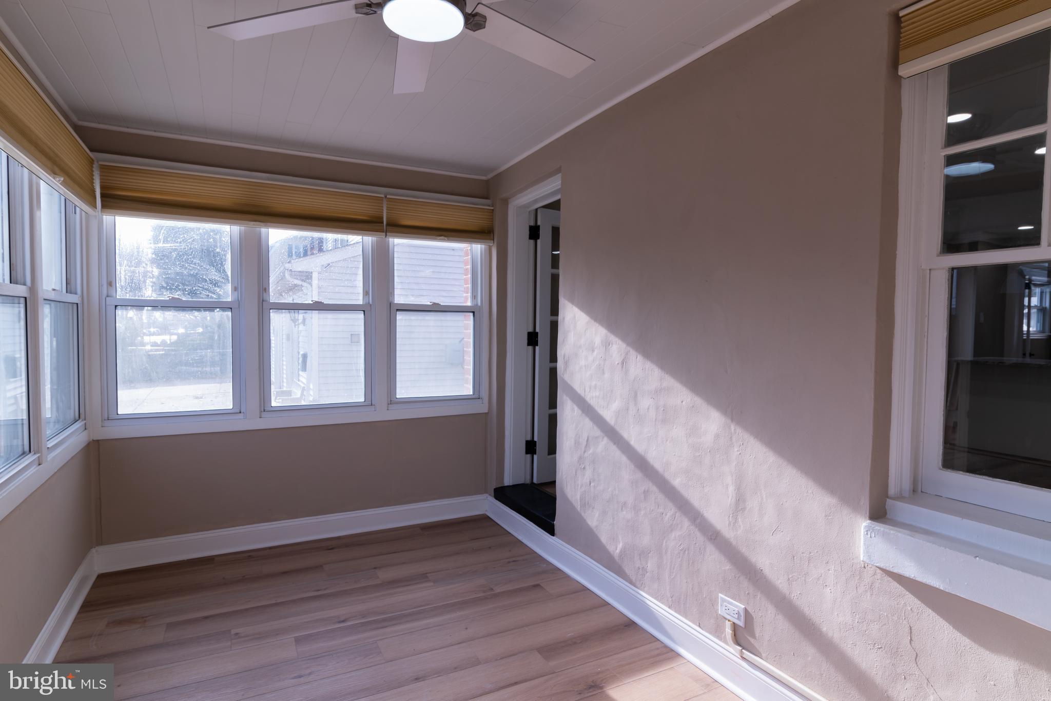 FOX CHASE - Residential