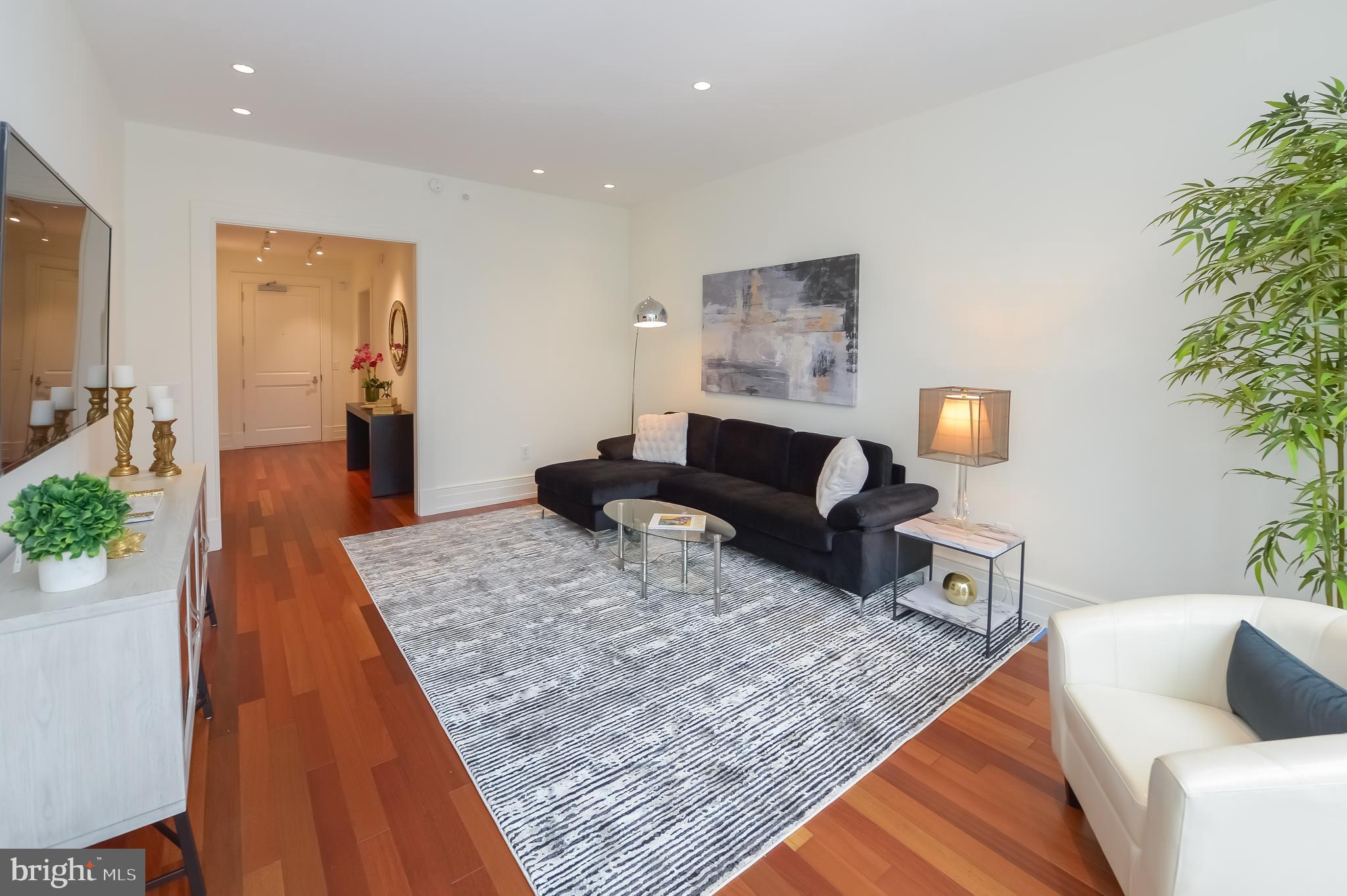 RITTENHOUSE SQUARE - Residential