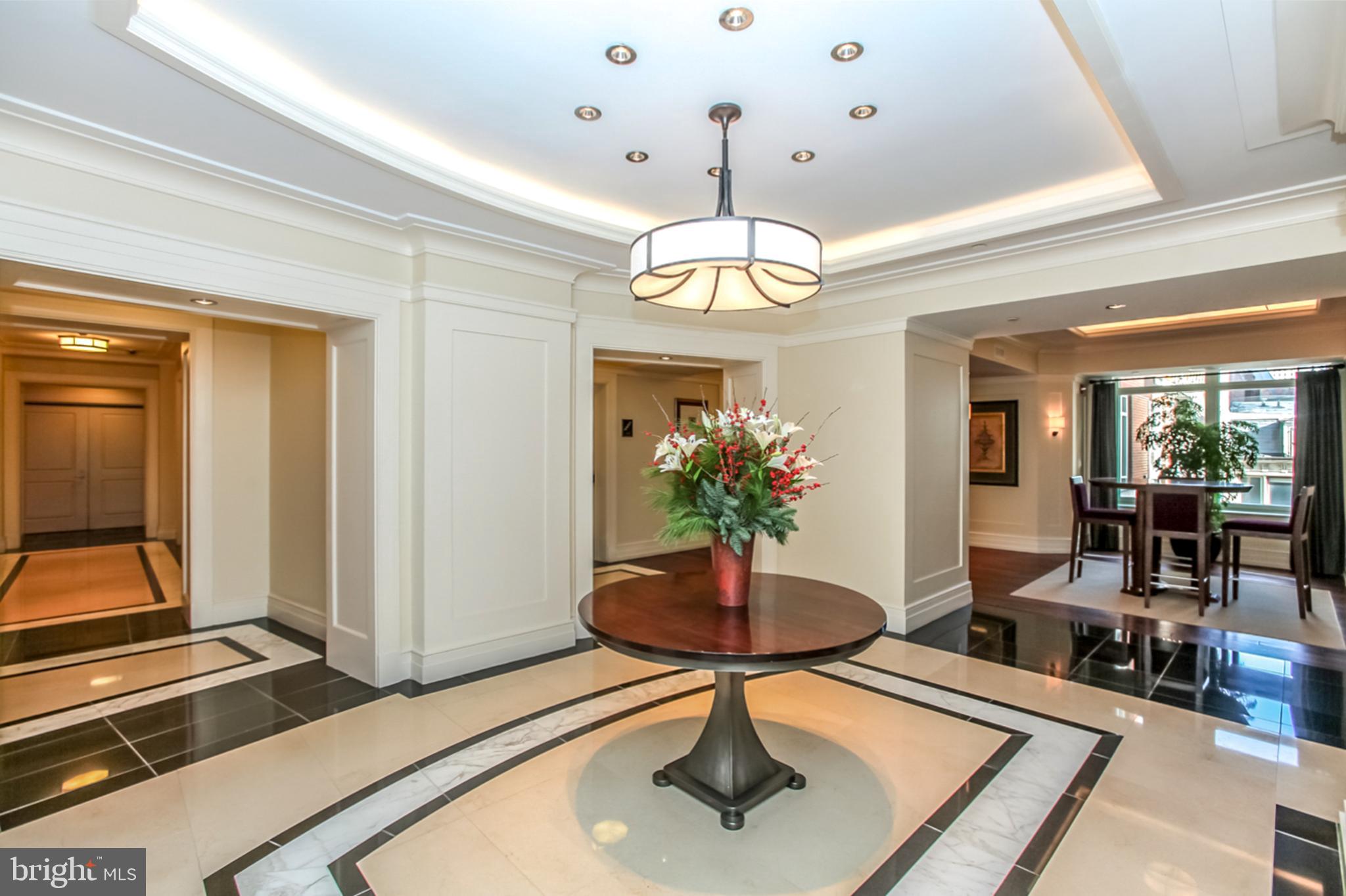 RITTENHOUSE SQUARE - Residential
