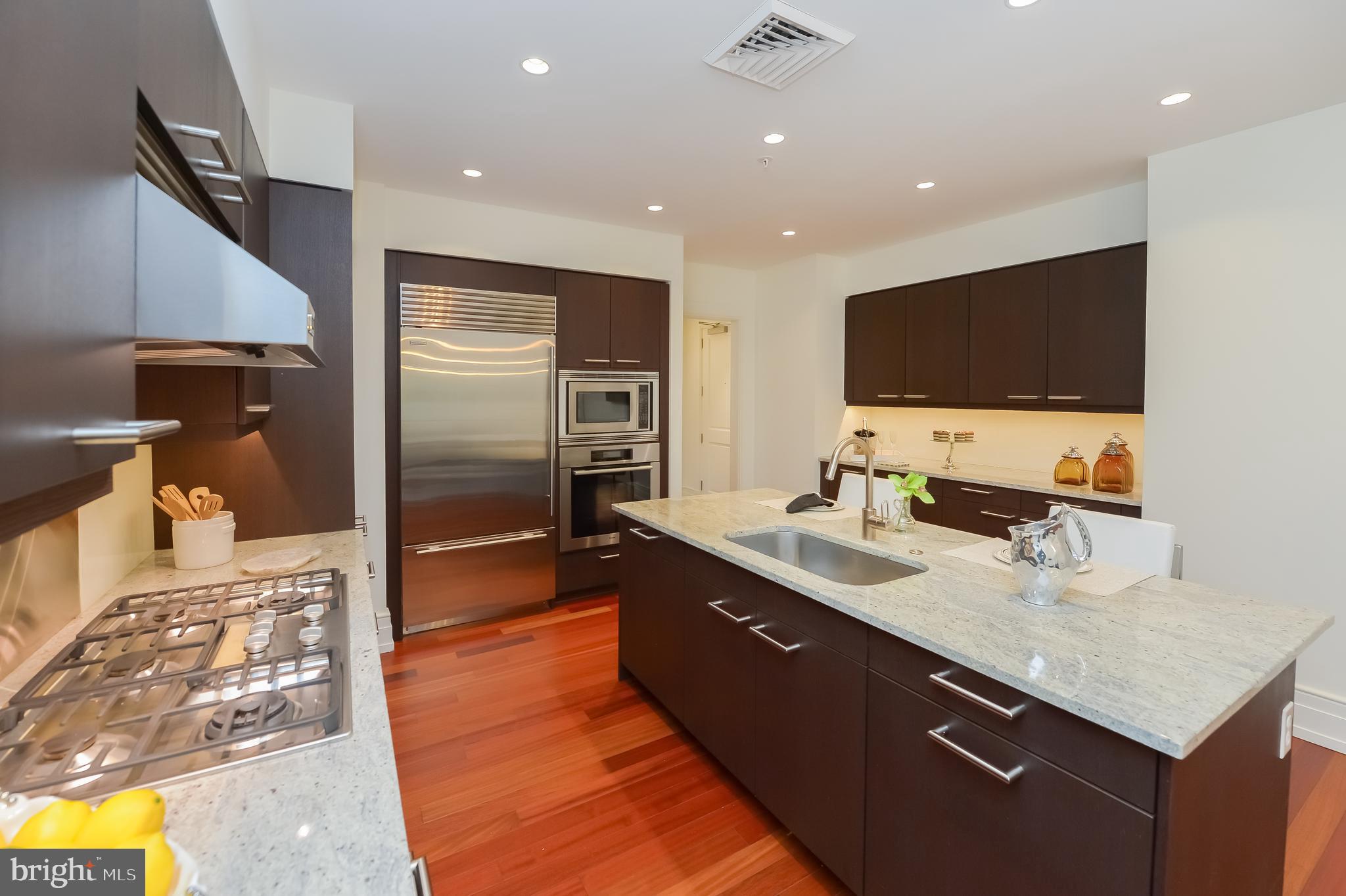 RITTENHOUSE SQUARE - Residential