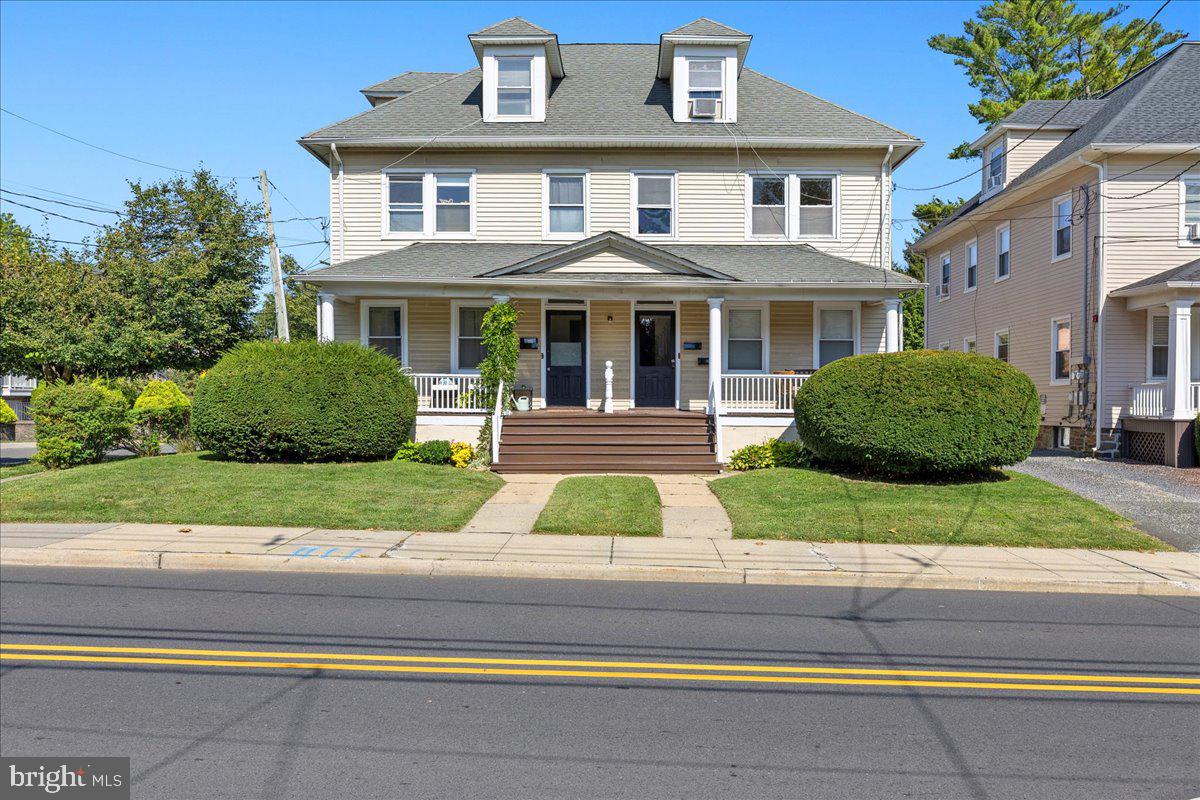 60 WIGGINS STREET