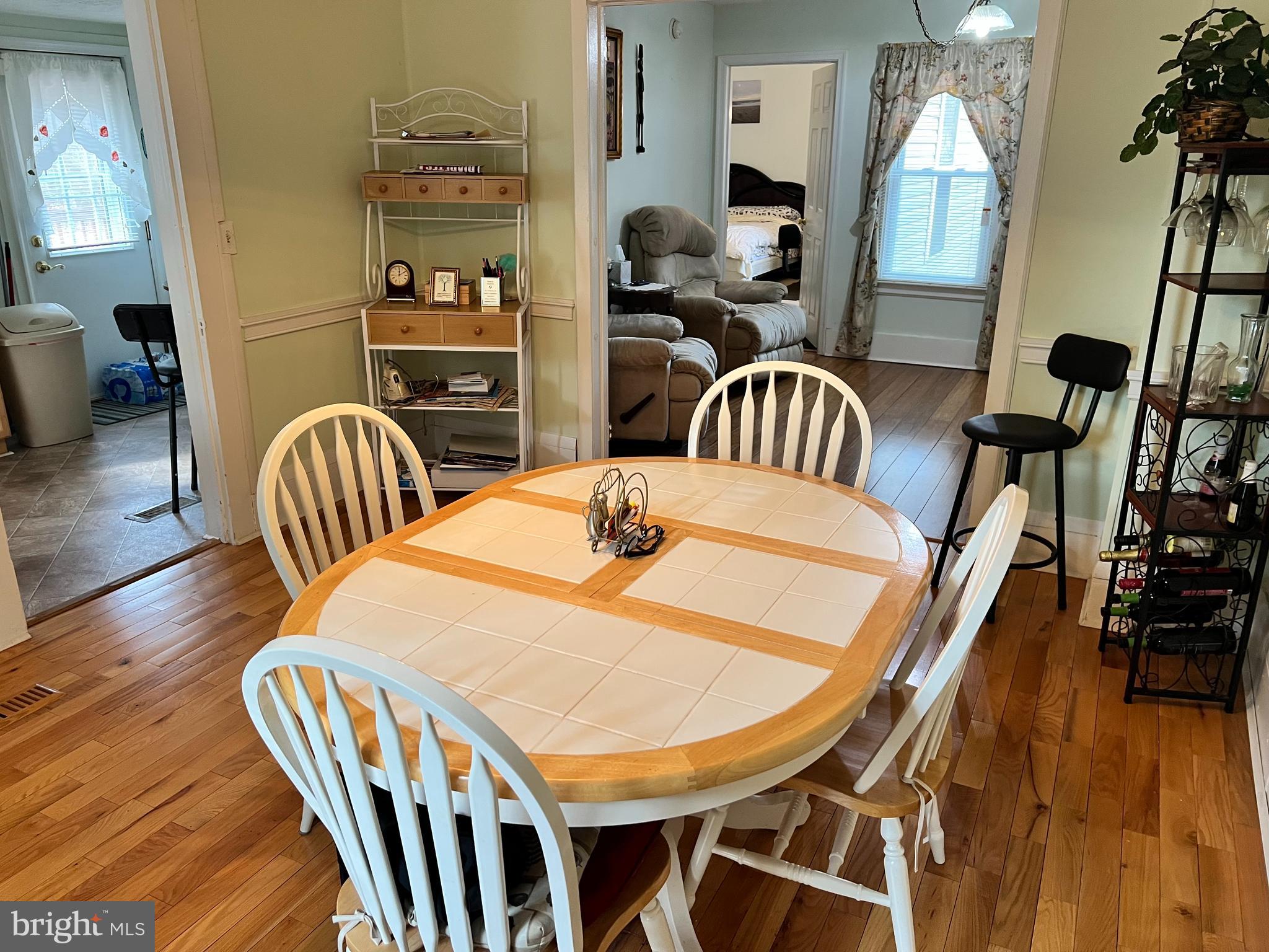 STOCKLEY CROSSING - Residential