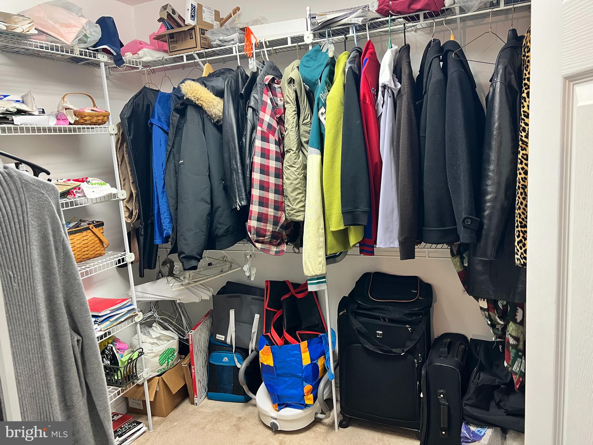 STOCKLEY CROSSING - Residential