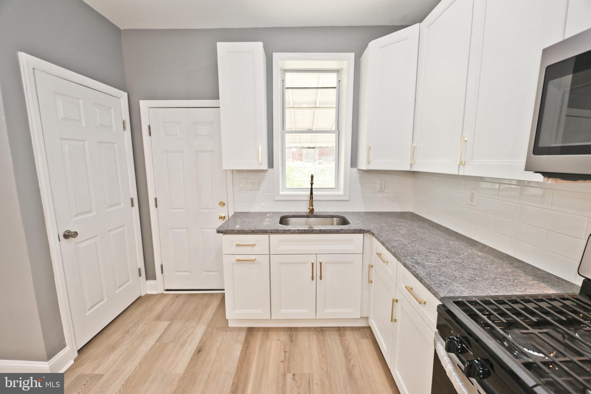 UNIVERSITY CITY - Residential