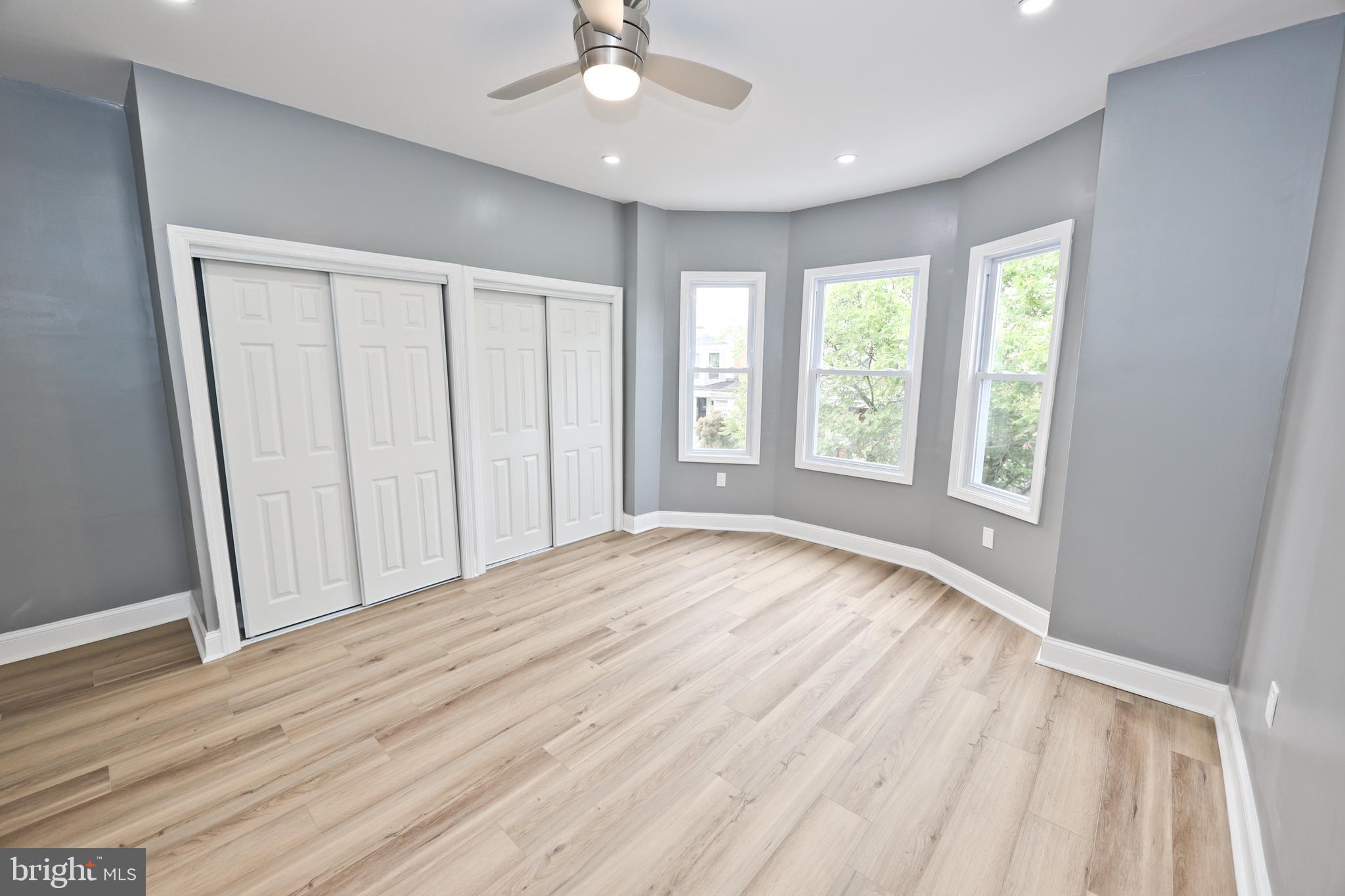 UNIVERSITY CITY - Residential