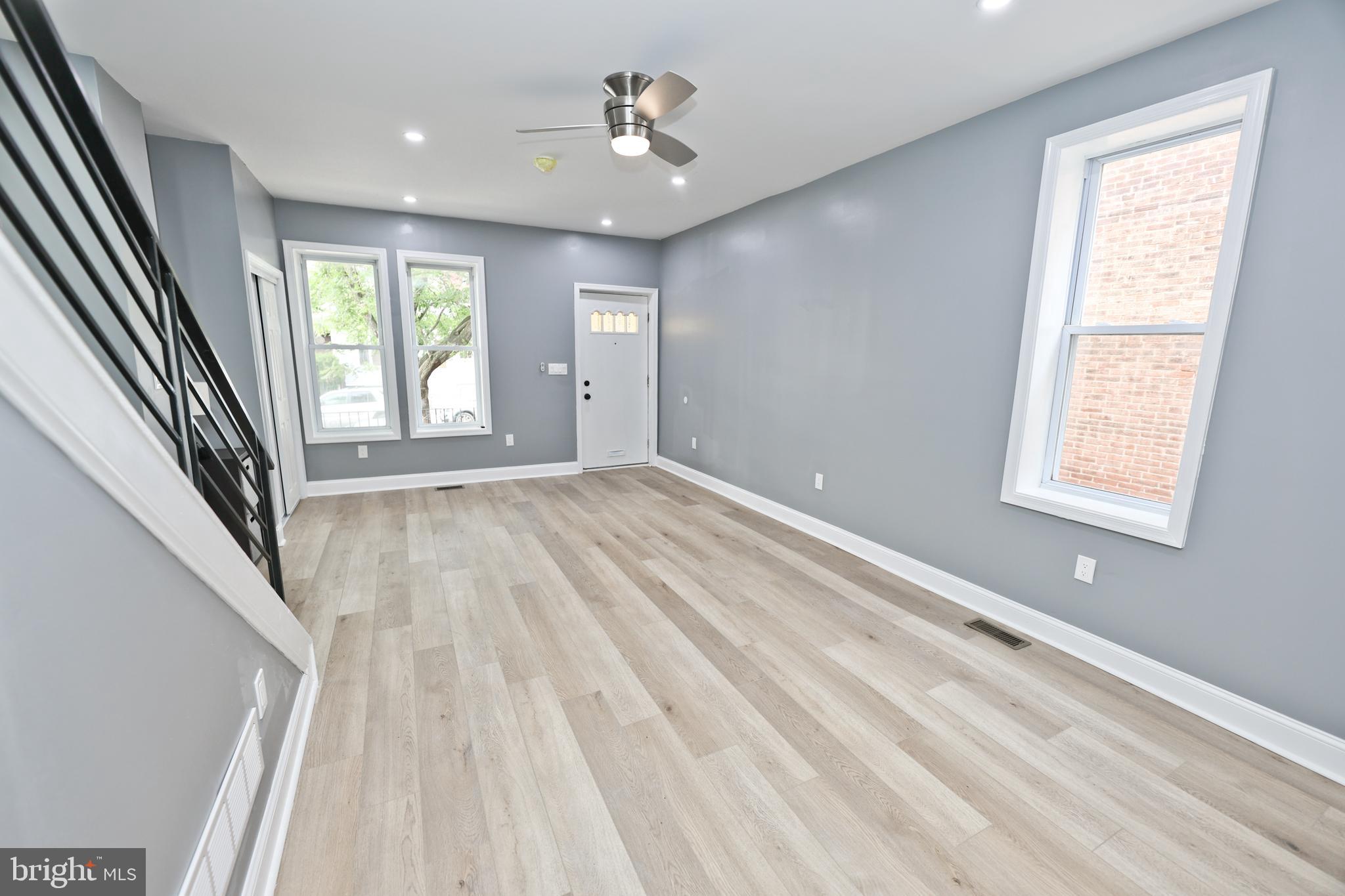 UNIVERSITY CITY - Residential