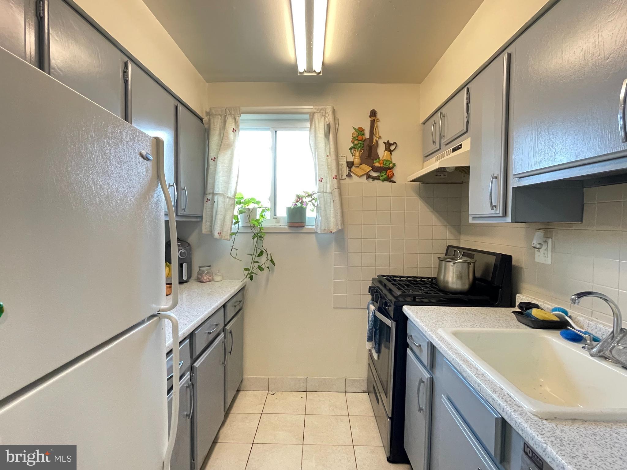 11601 ELKIN 58