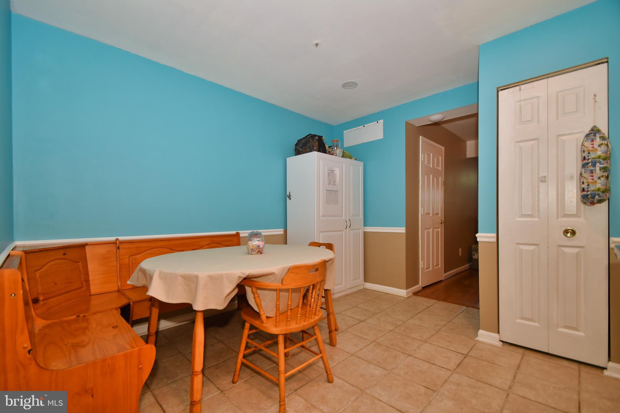 BRISTOL FOREST - Residential